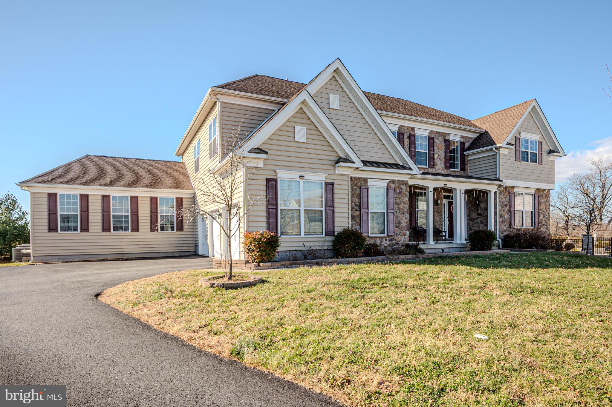 HIGH POINTE AT ST GE - Residential