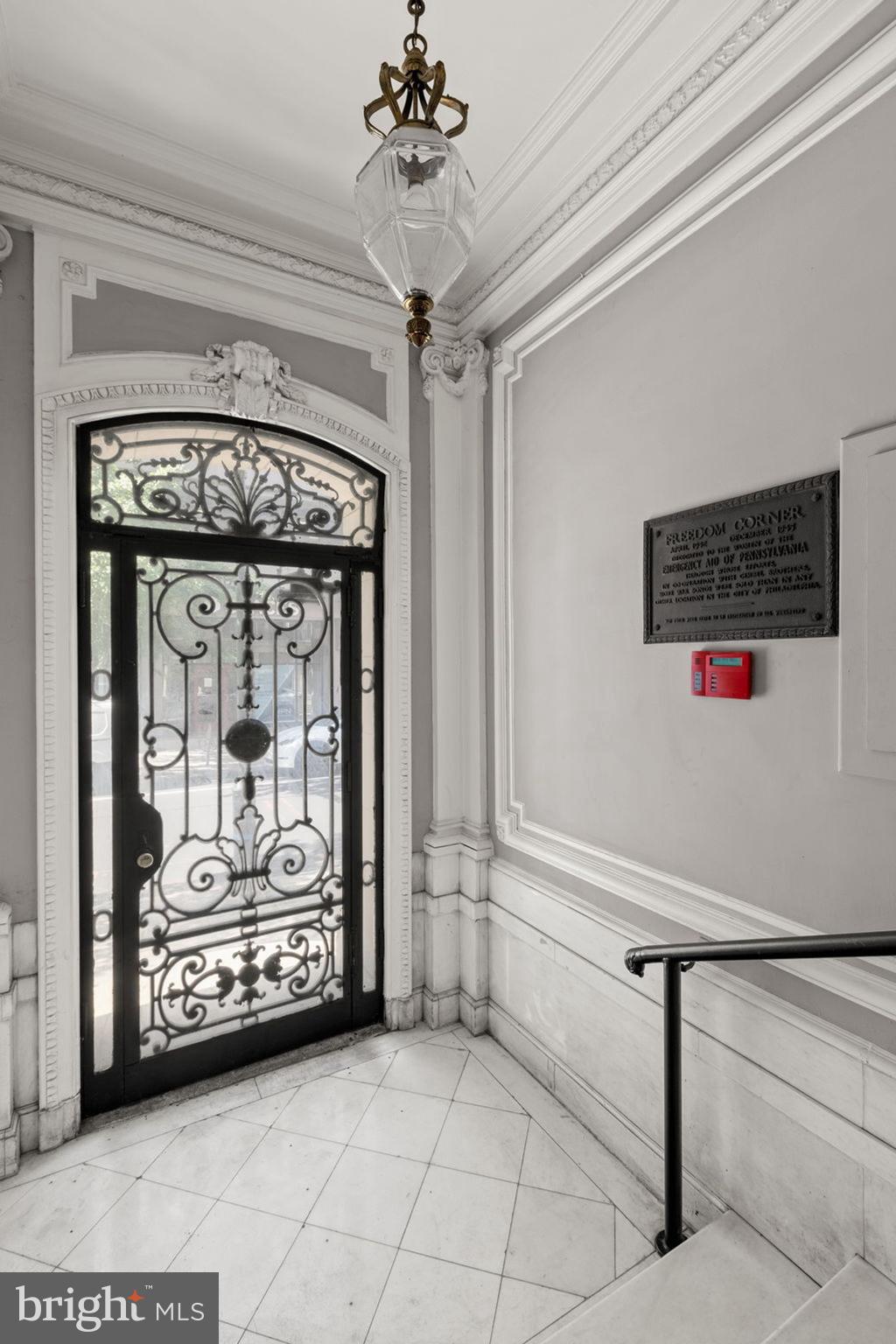 RITTENHOUSE SQUARE - Residential