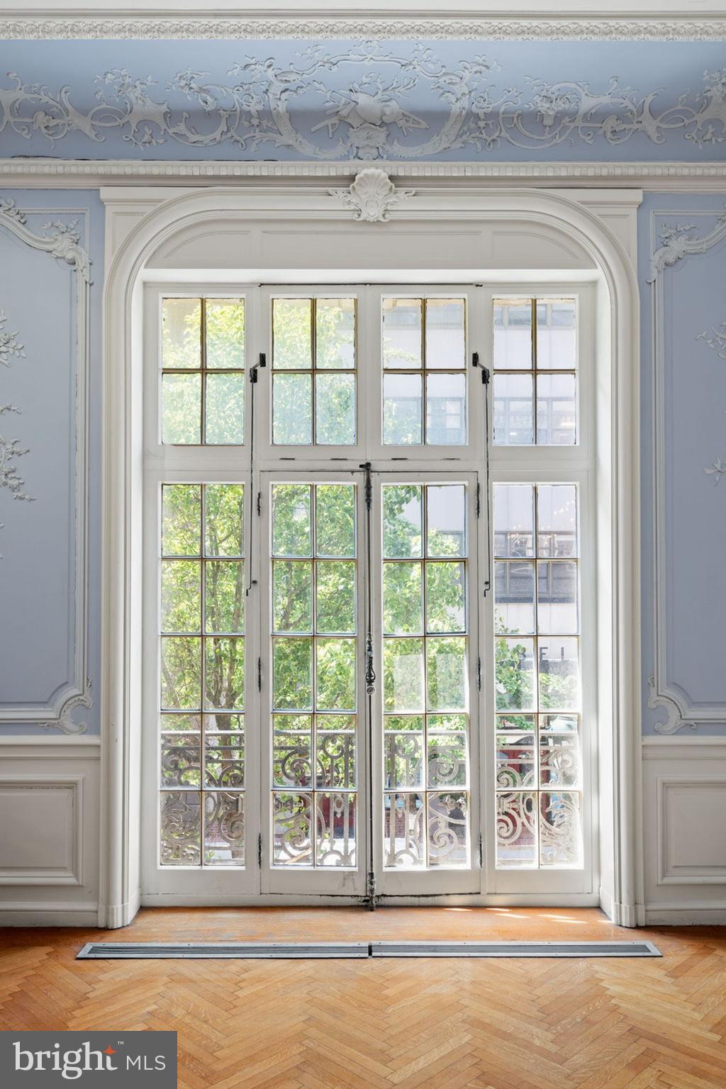 RITTENHOUSE SQUARE - Residential