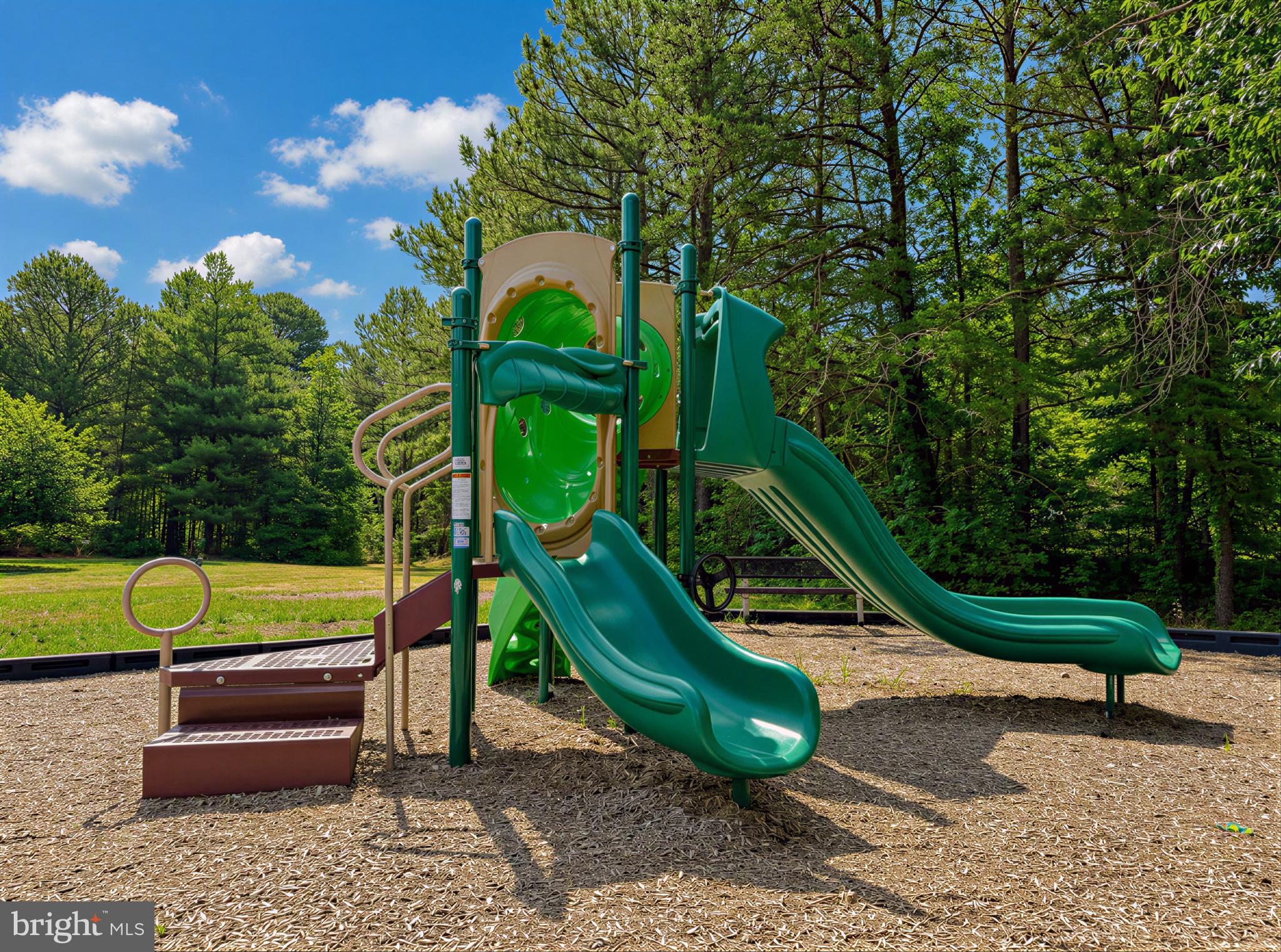 HICKORY HILLS SOUTH - Residential