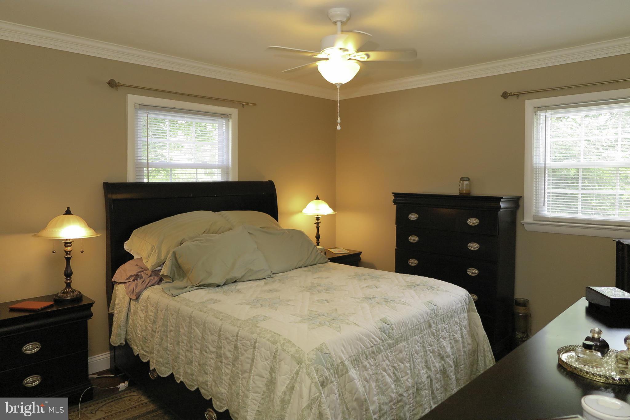 HAYFIELD FARM - Residential
