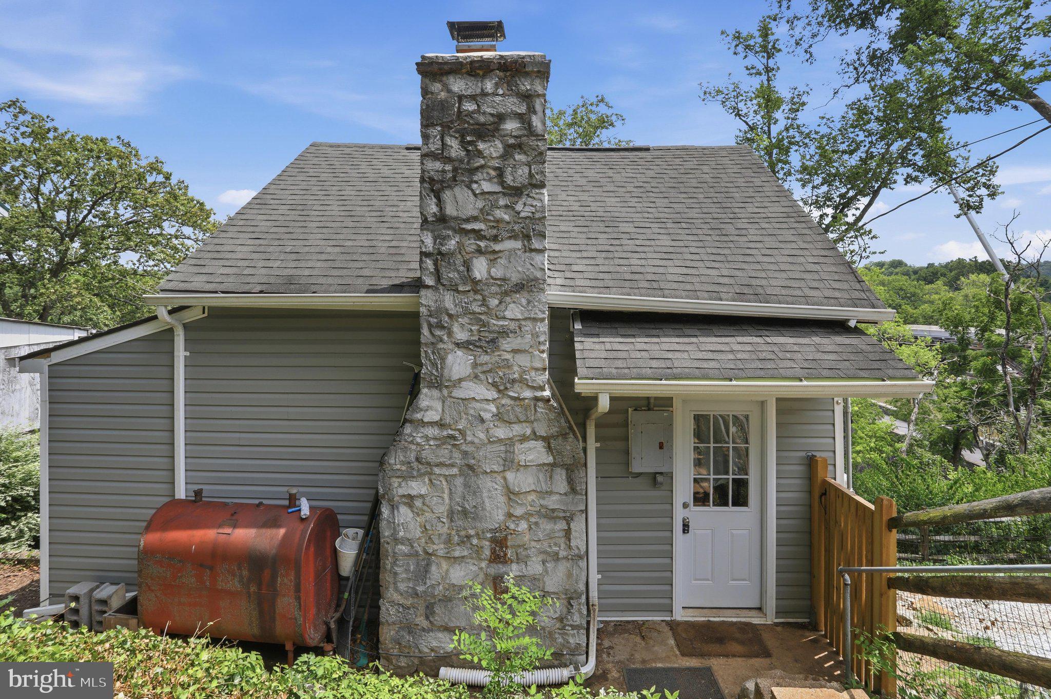 CONOCOCHEAGUE - Residential