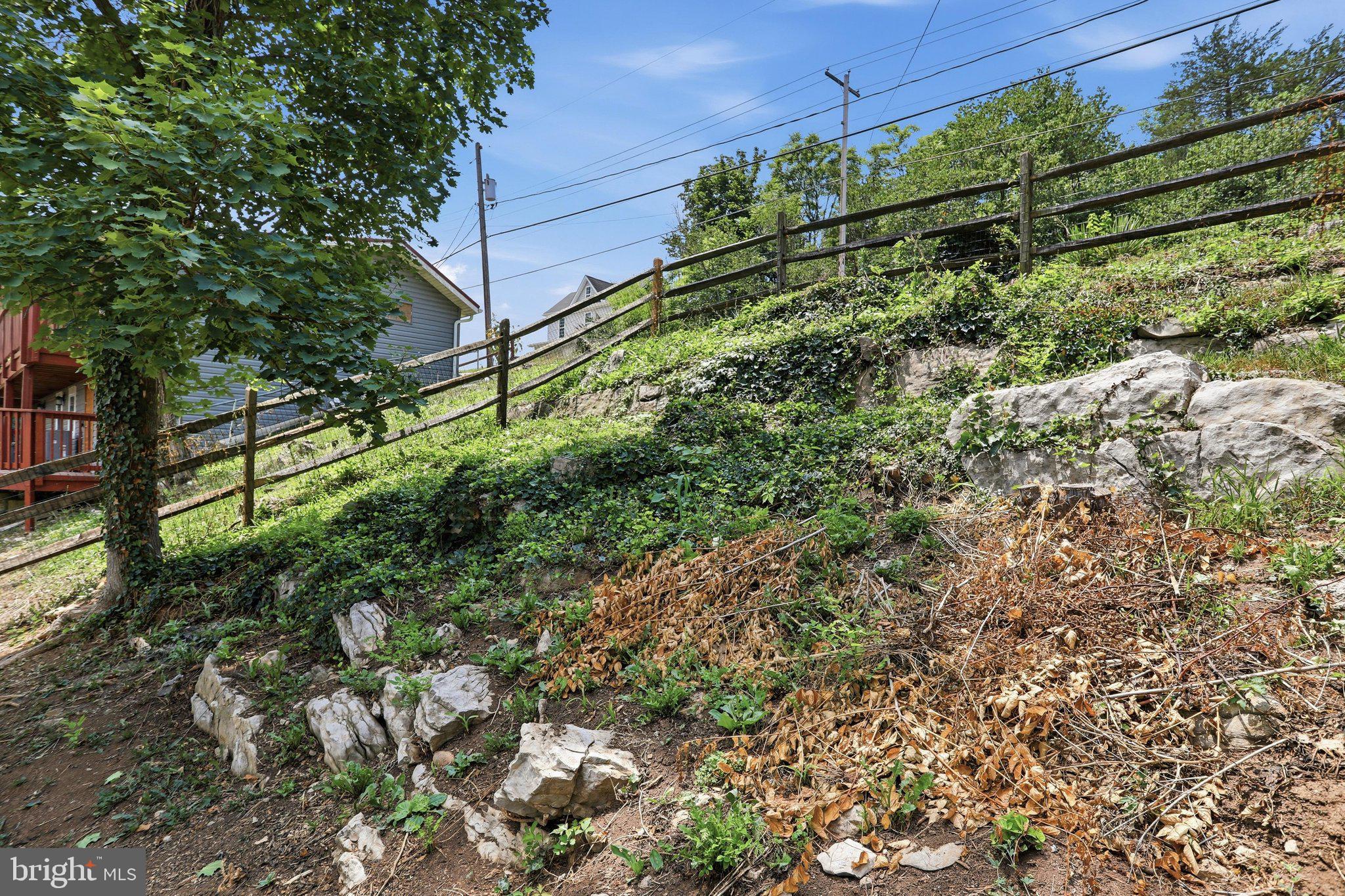 CONOCOCHEAGUE - Residential