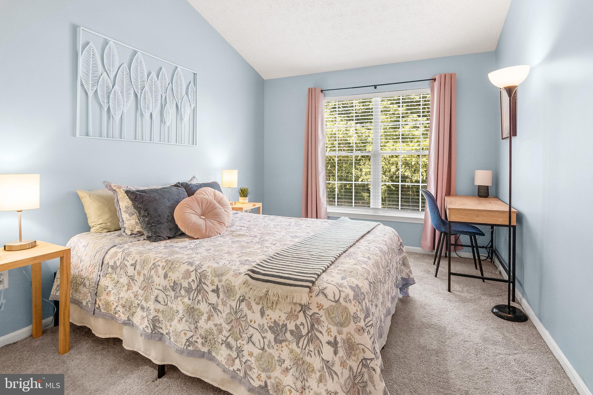 FOUR SEASONS ESTATES - Residential