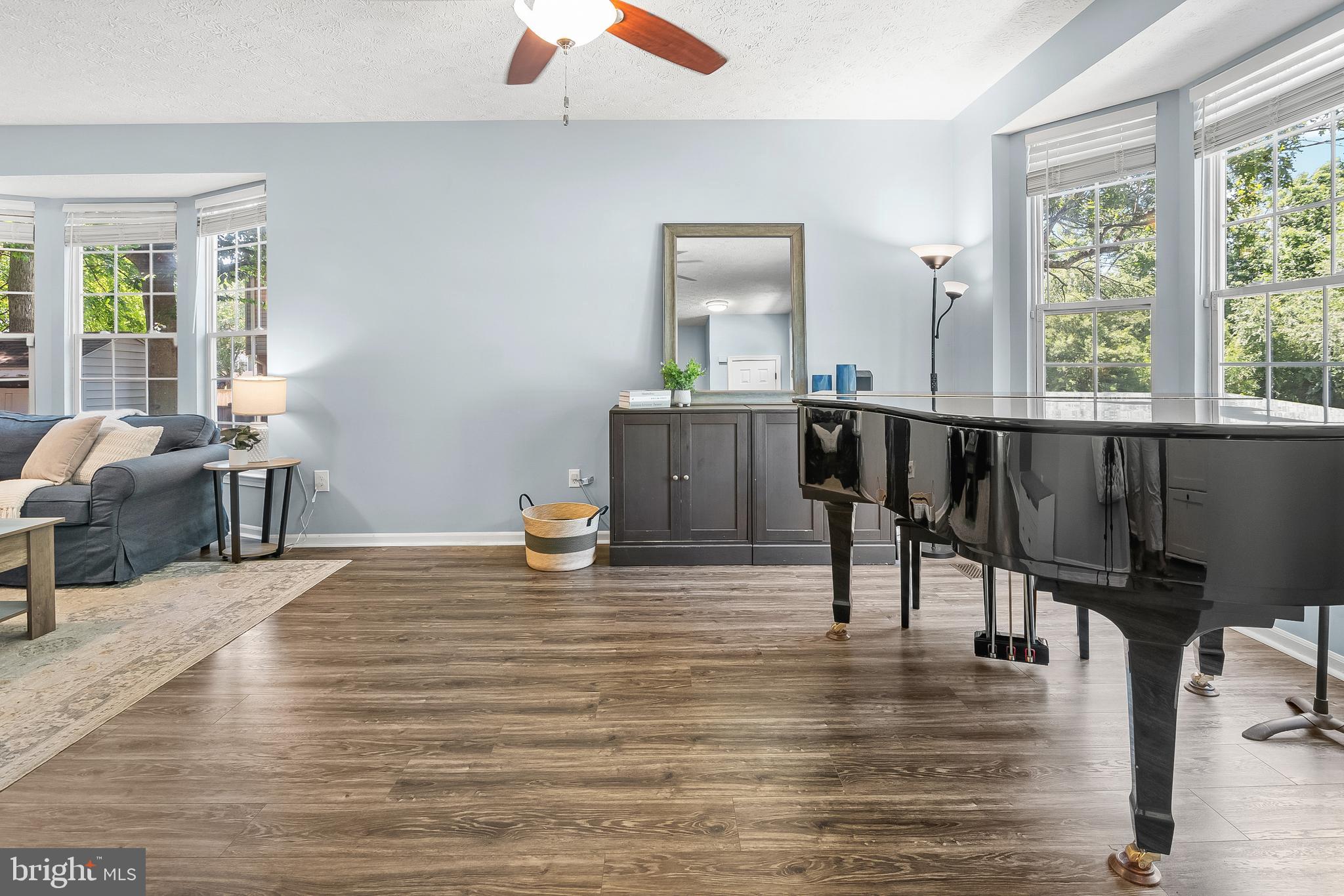 FOUR SEASONS ESTATES - Residential