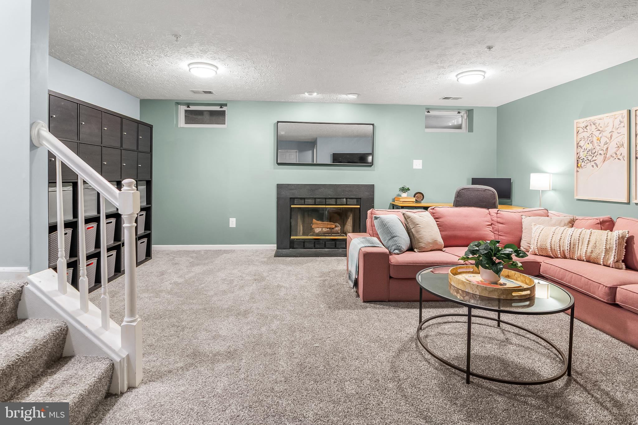 FOUR SEASONS ESTATES - Residential
