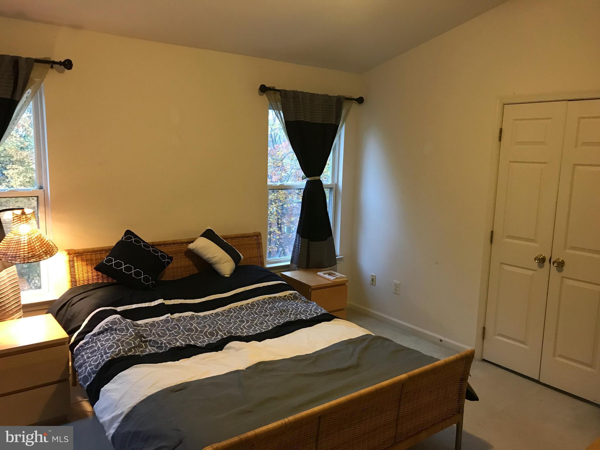 KINGSTOWNE - Residential