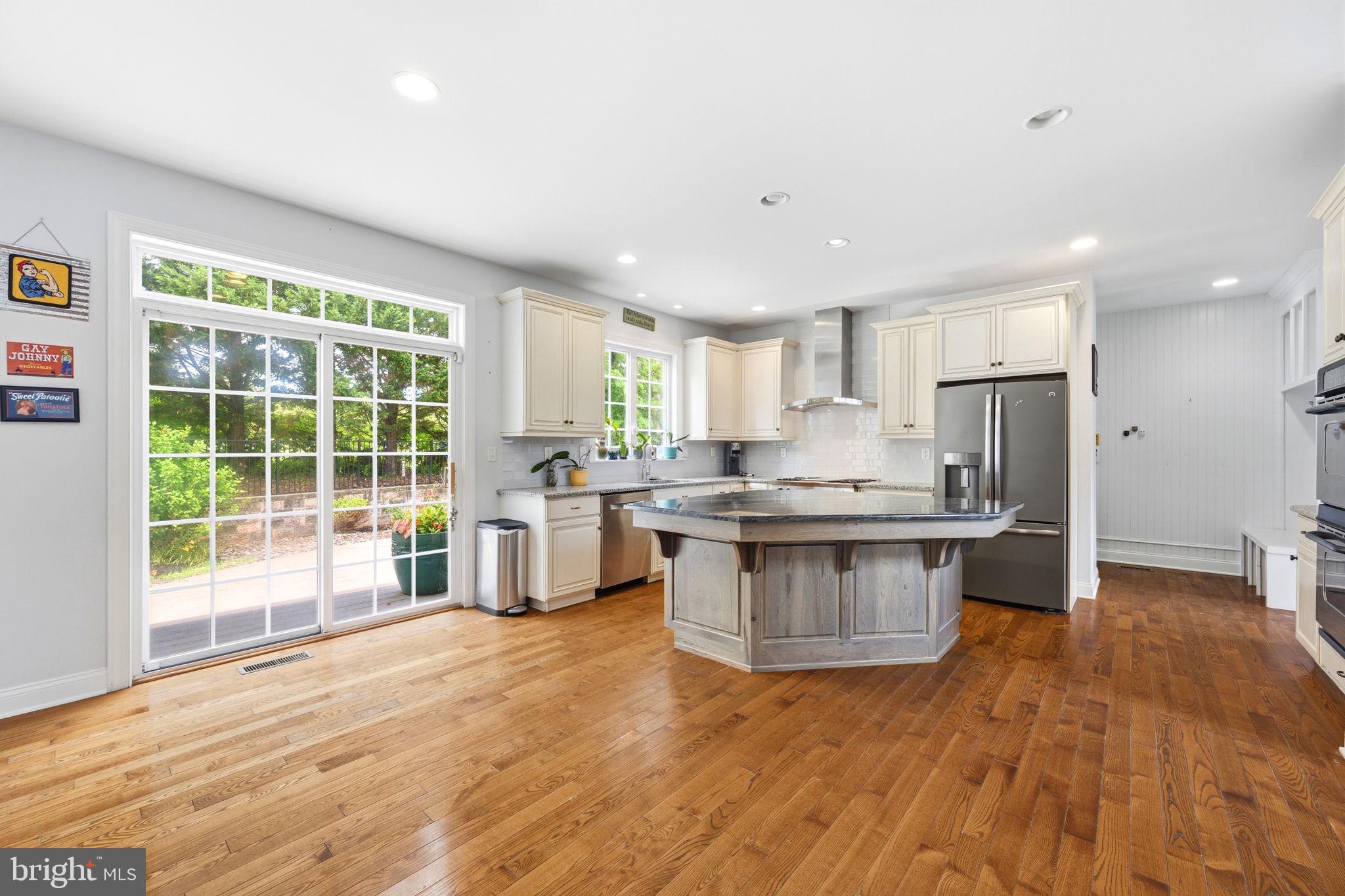 GREYSTONE - Residential
