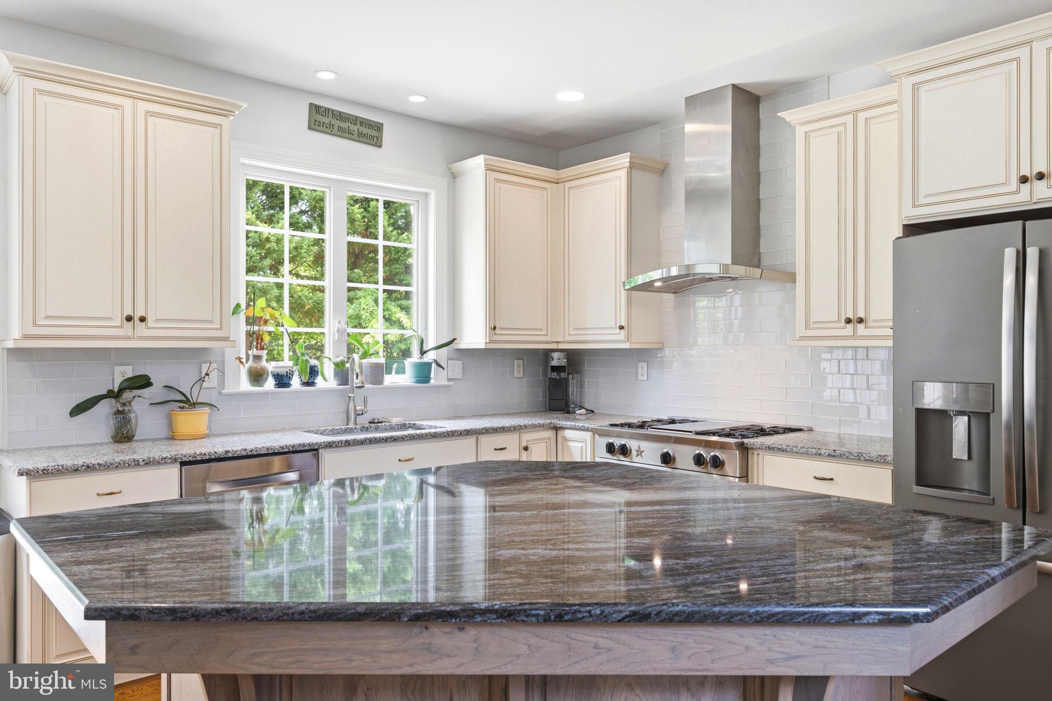 GREYSTONE - Residential