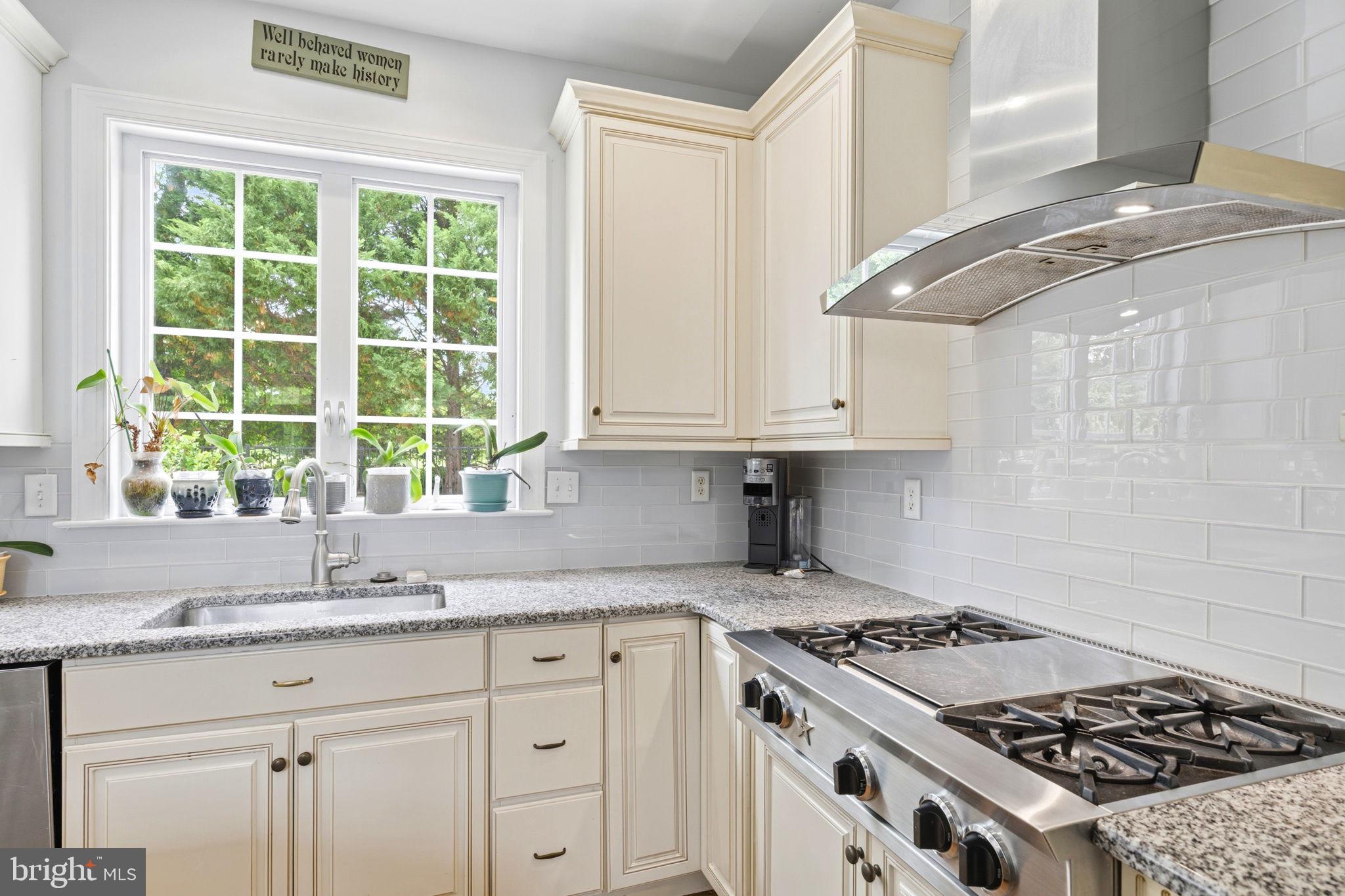 GREYSTONE - Residential