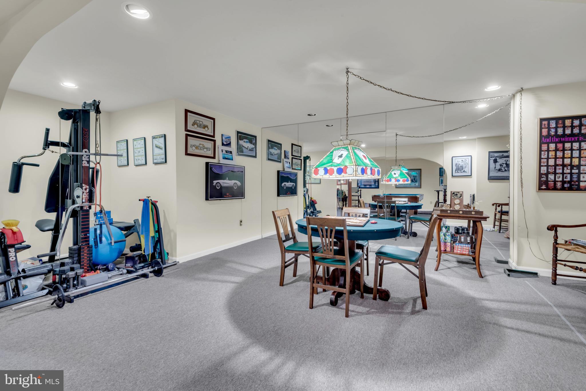 FOX HILLS - Residential