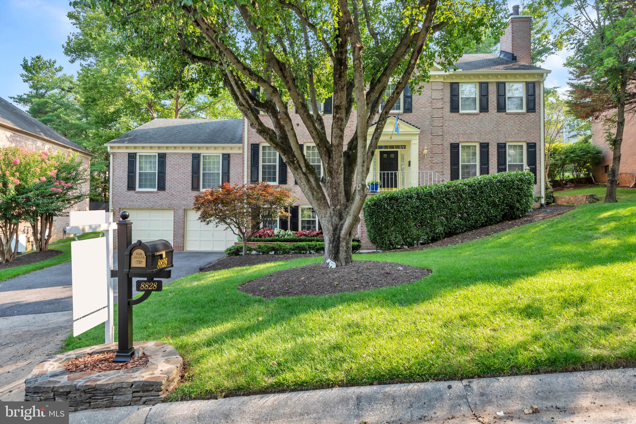 FOX HILLS - Residential