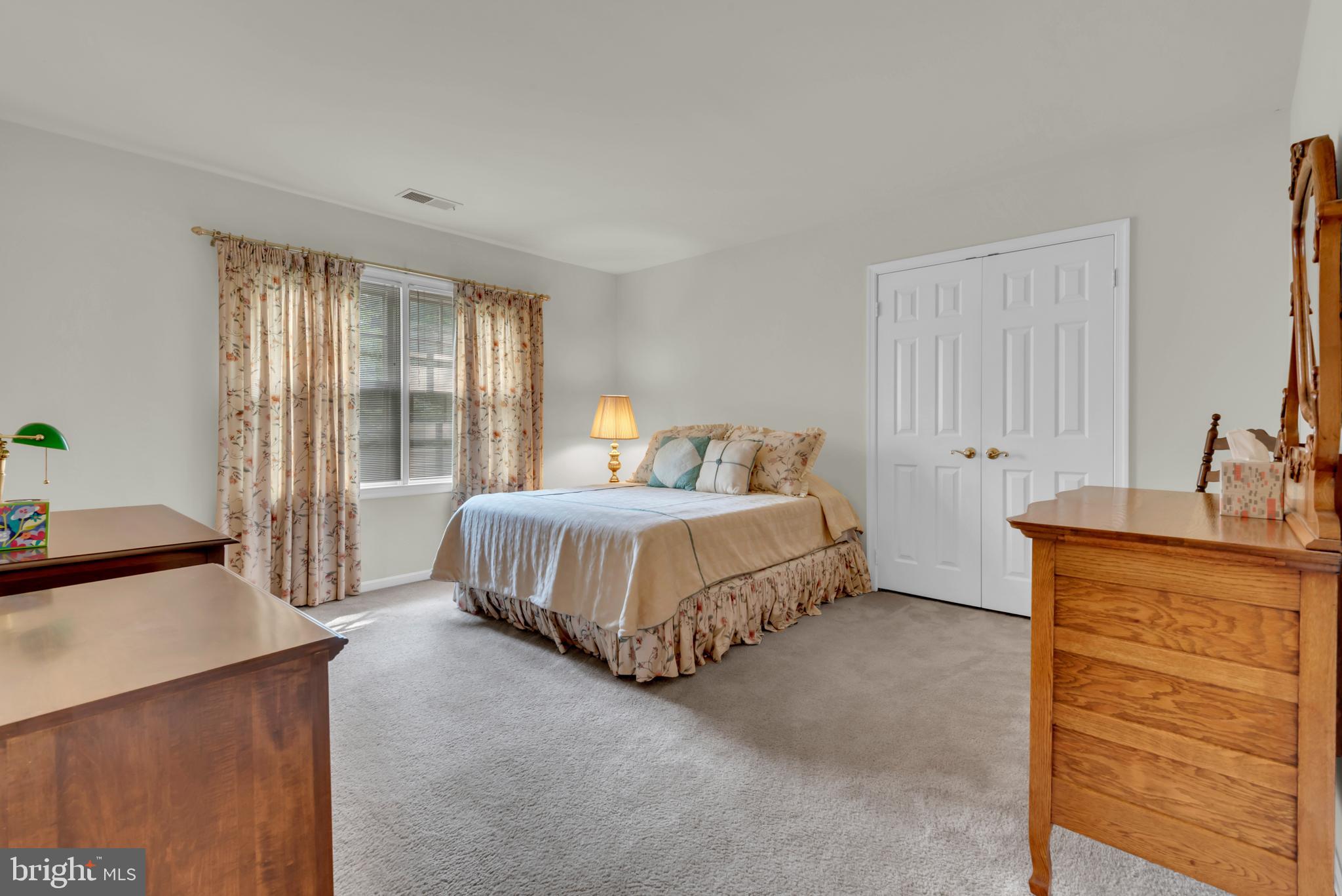 FOX HILLS - Residential
