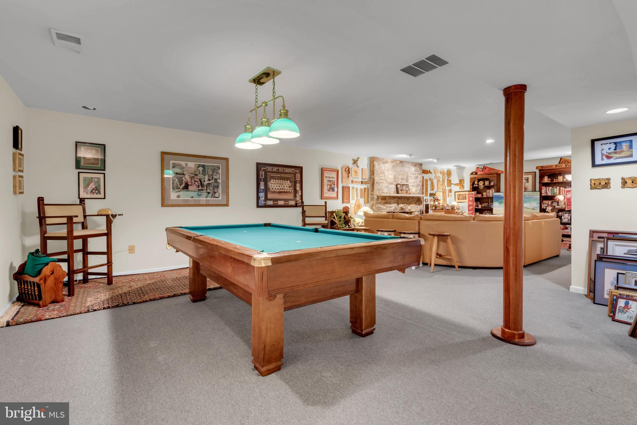 FOX HILLS - Residential