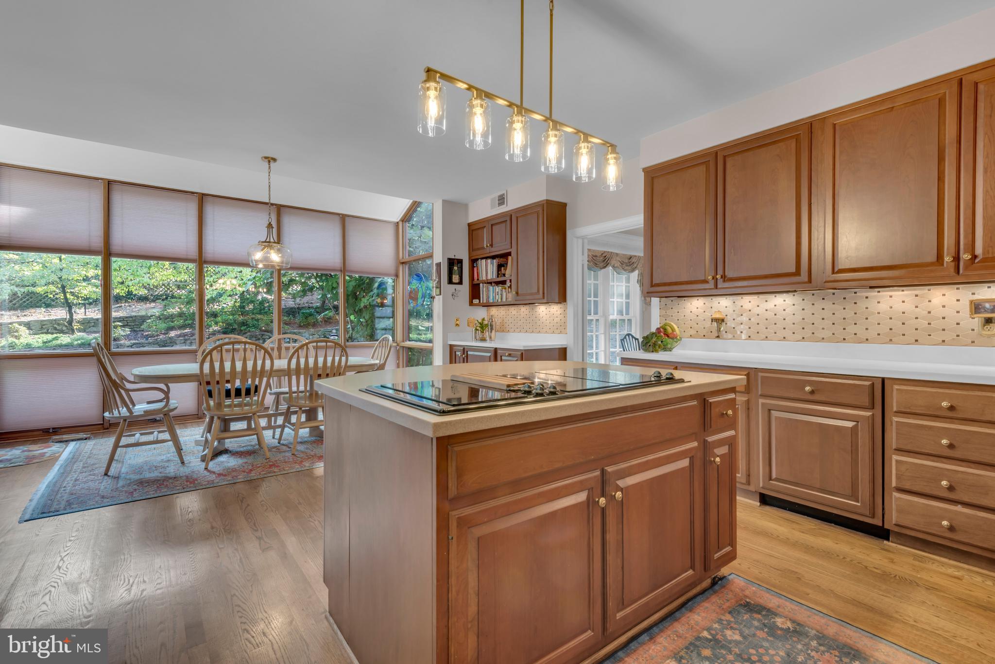 FOX HILLS - Residential