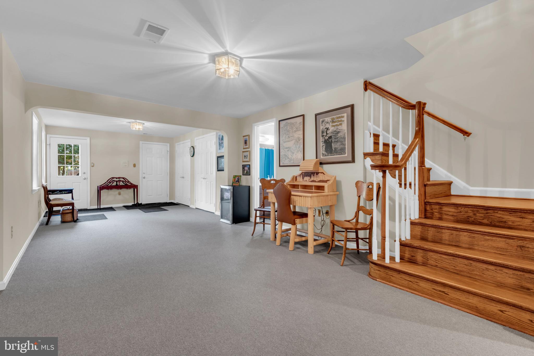 FOX HILLS - Residential