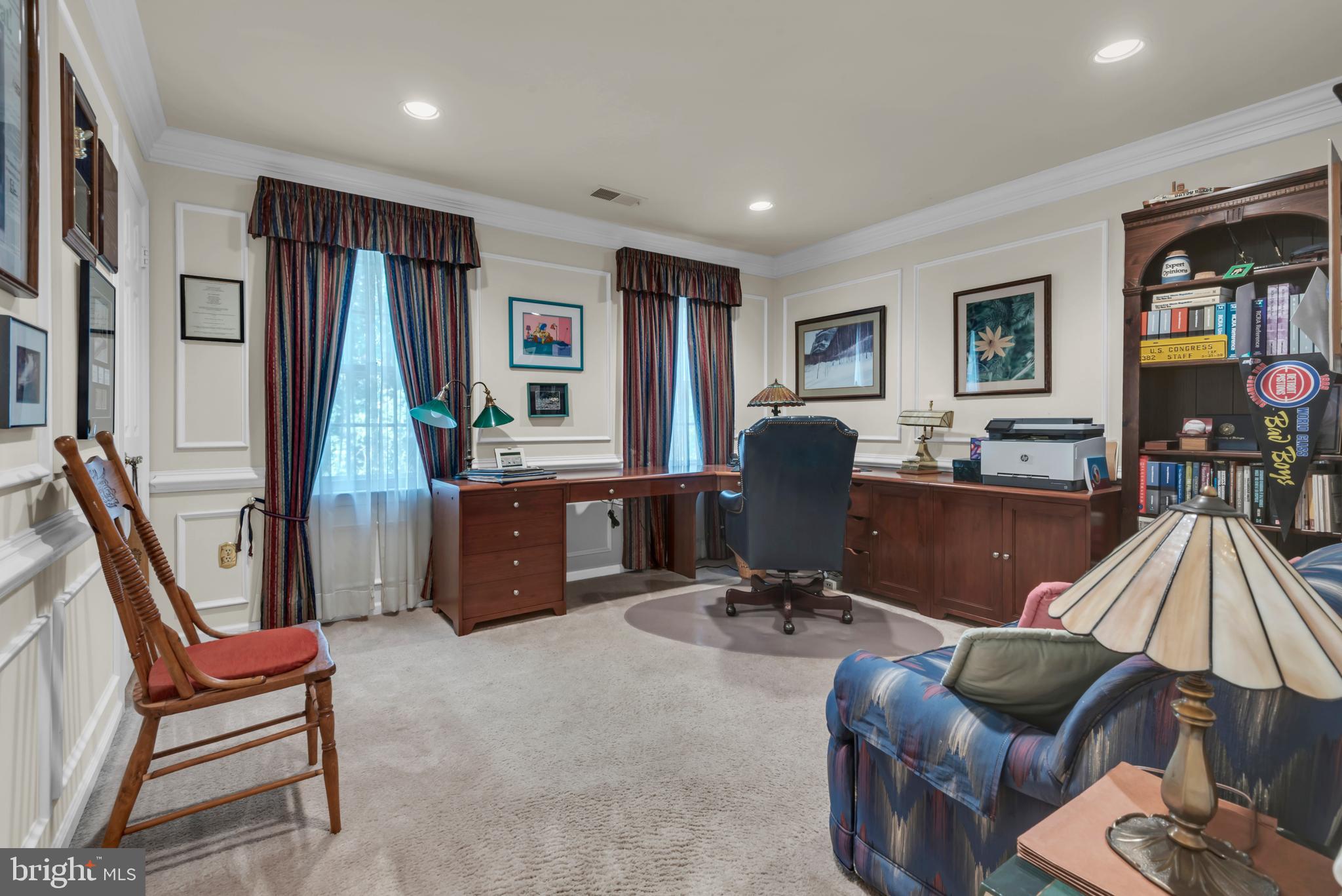 FOX HILLS - Residential