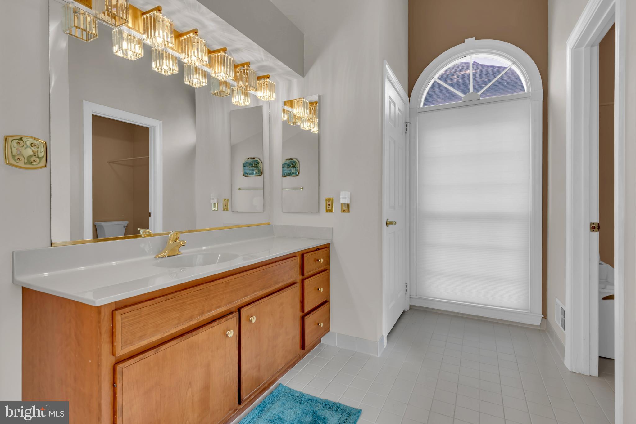 FOX HILLS - Residential