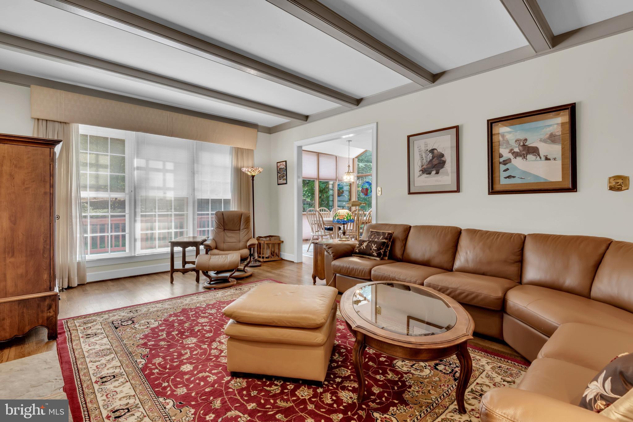 FOX HILLS - Residential