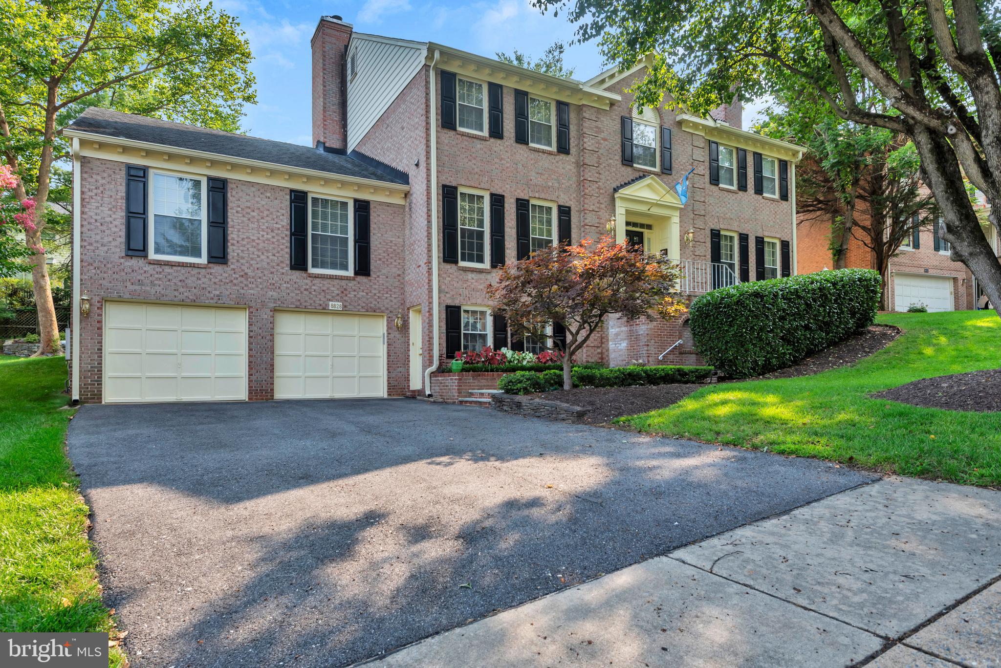 FOX HILLS - Residential