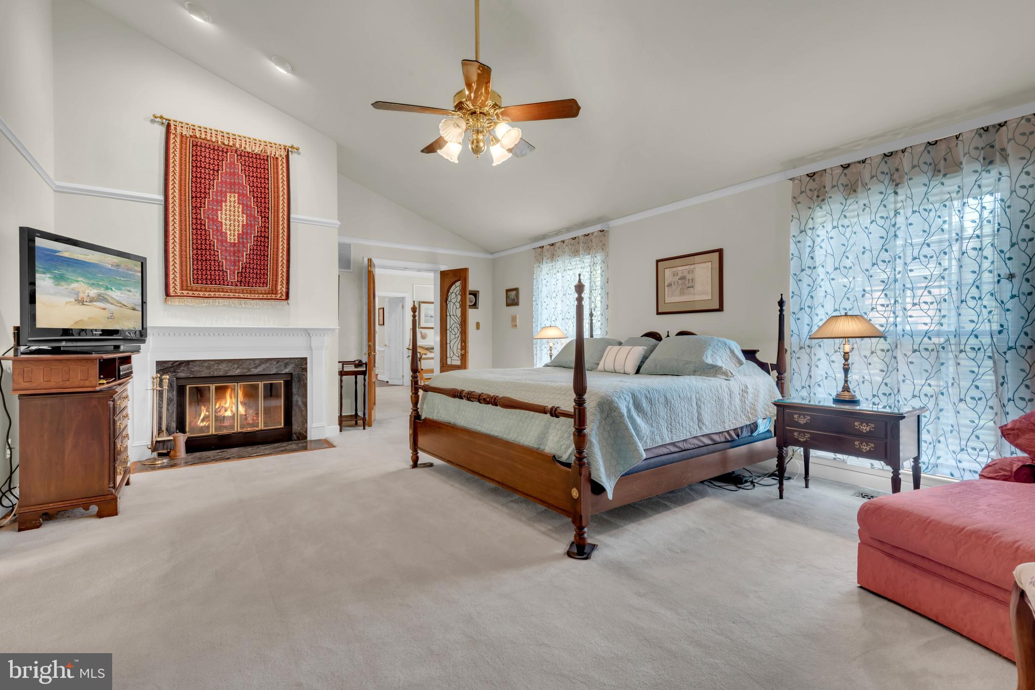 FOX HILLS - Residential