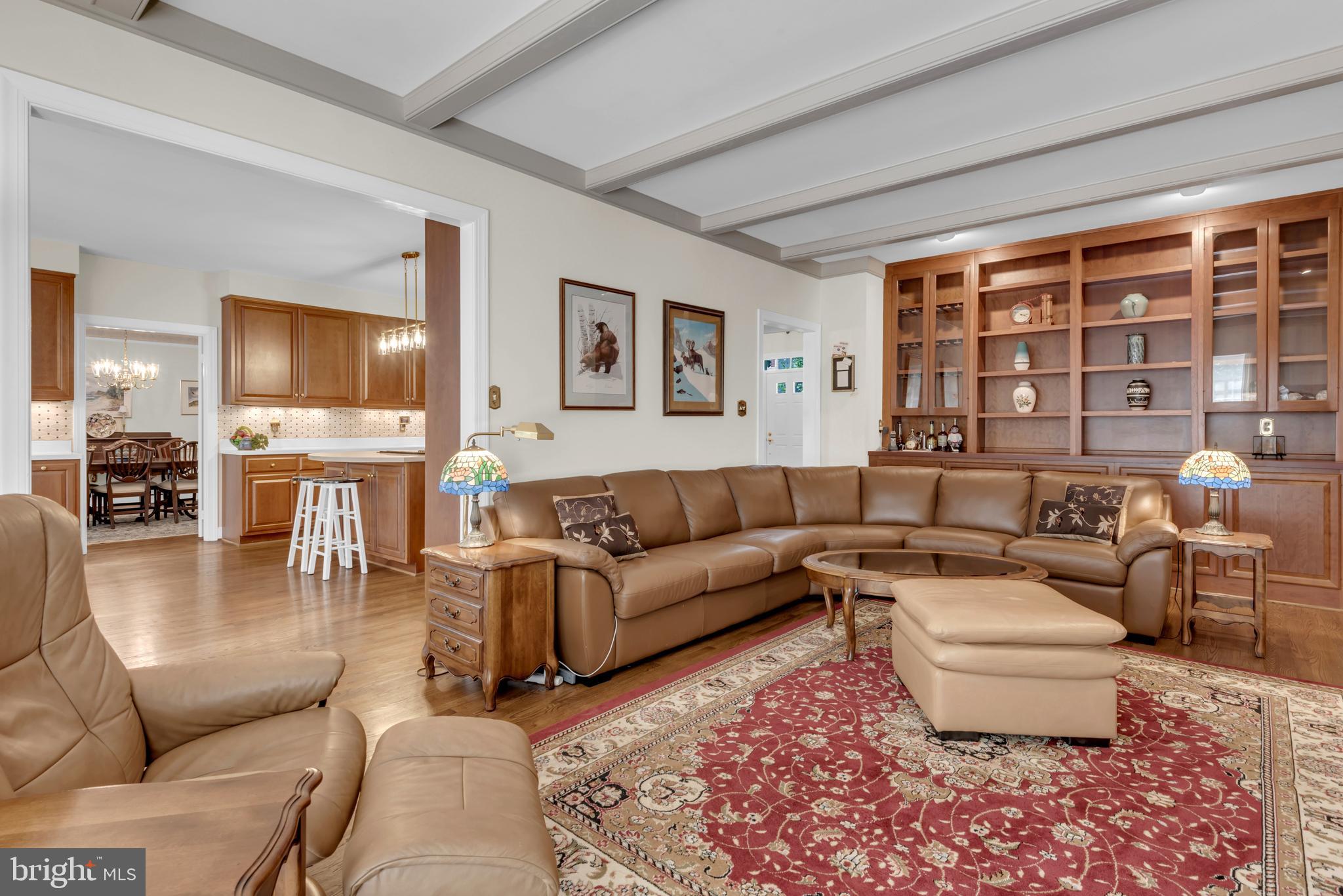 FOX HILLS - Residential