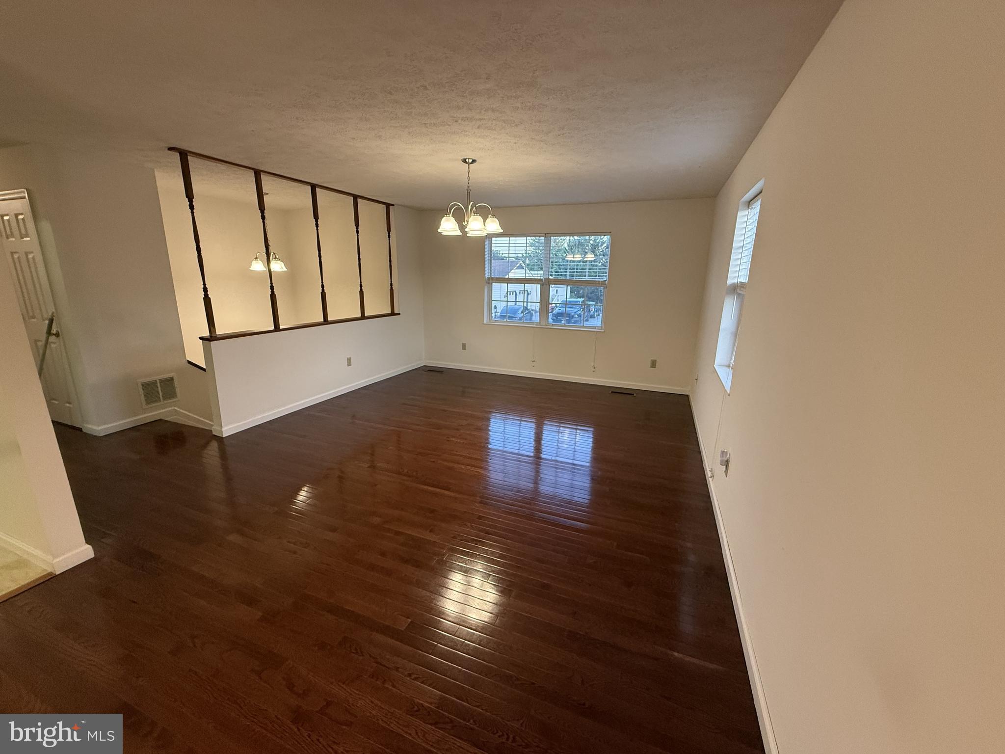 WOODBROOK - Residential