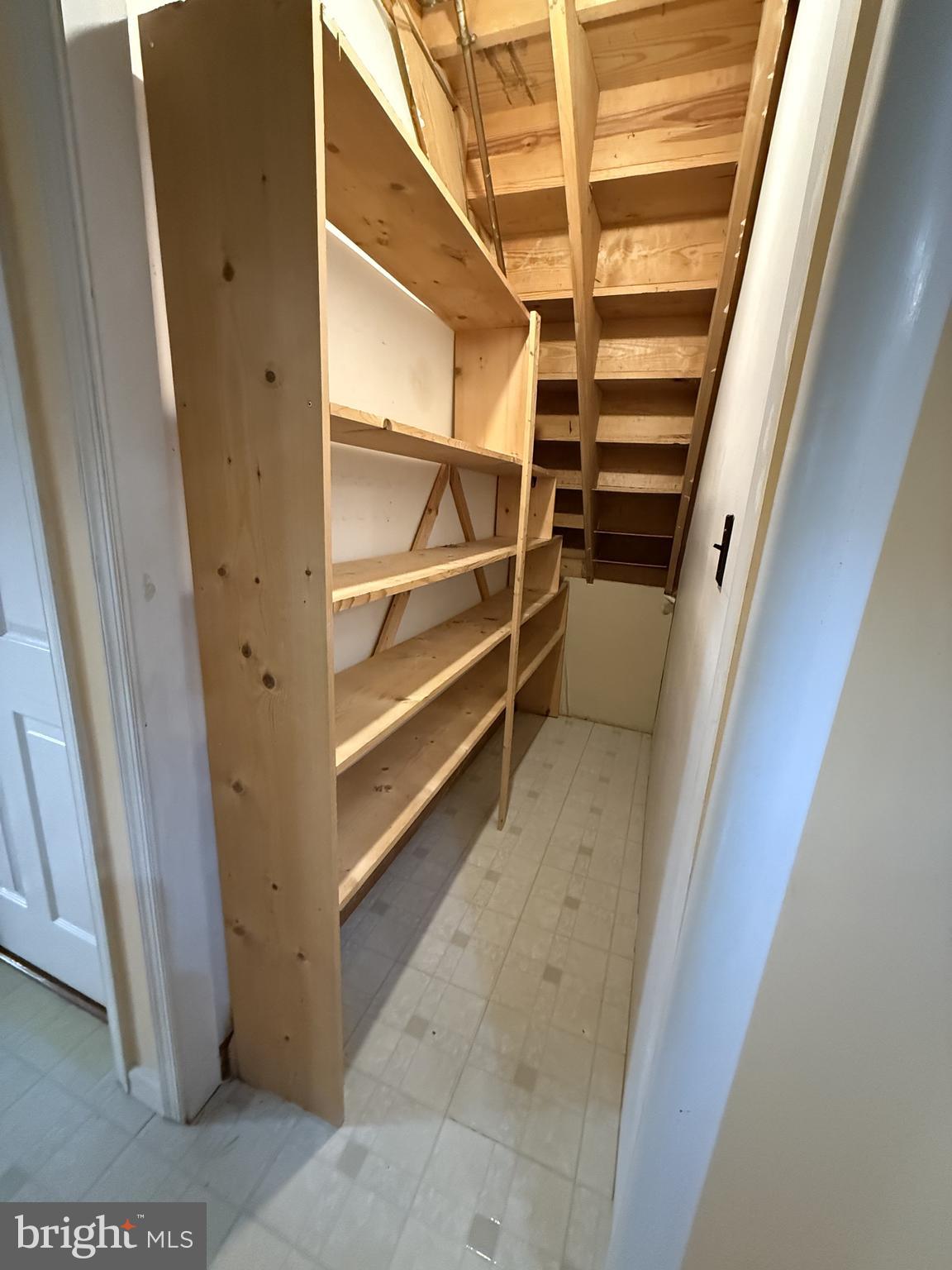 WOODBROOK - Residential