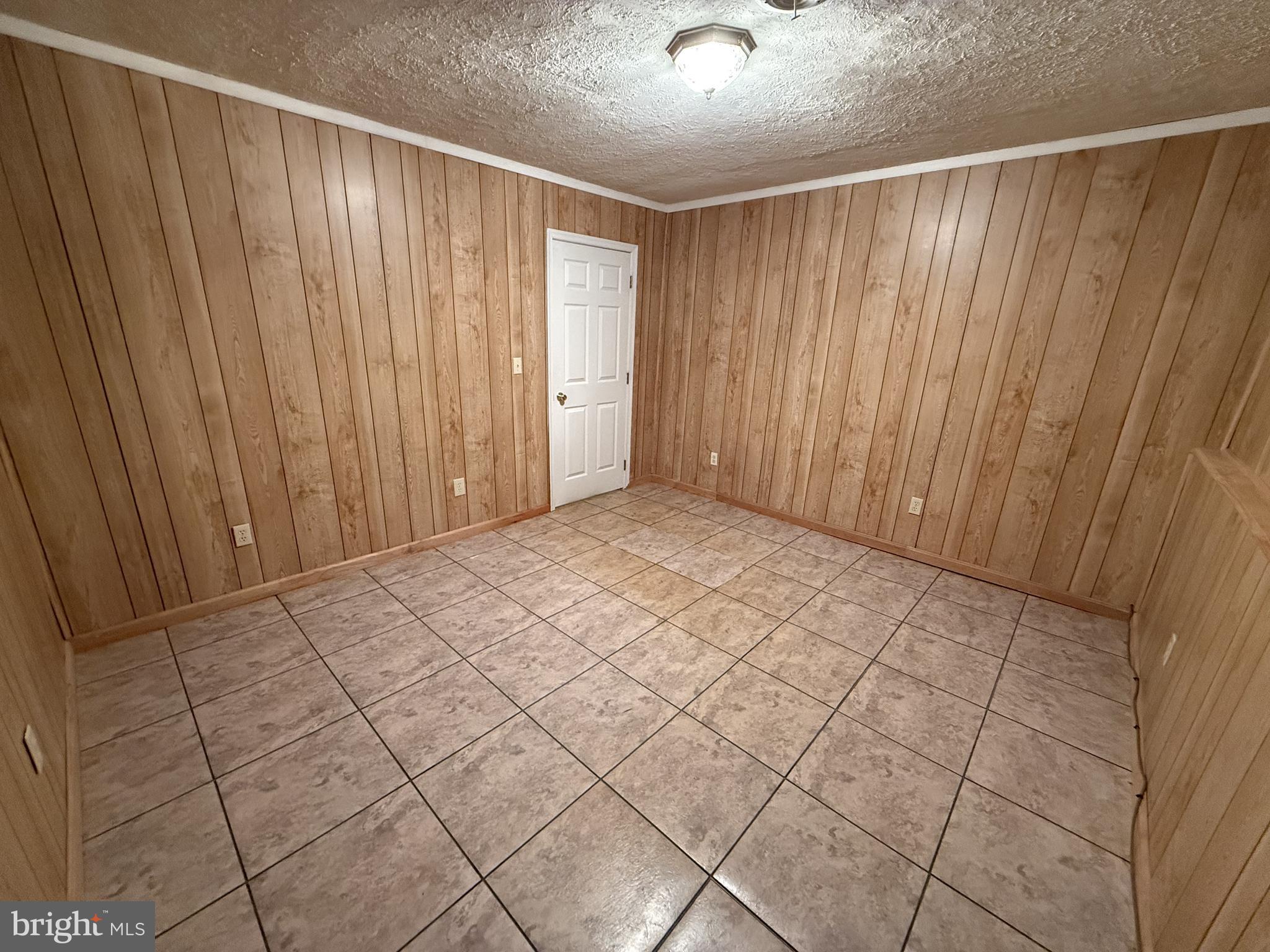 WOODBROOK - Residential