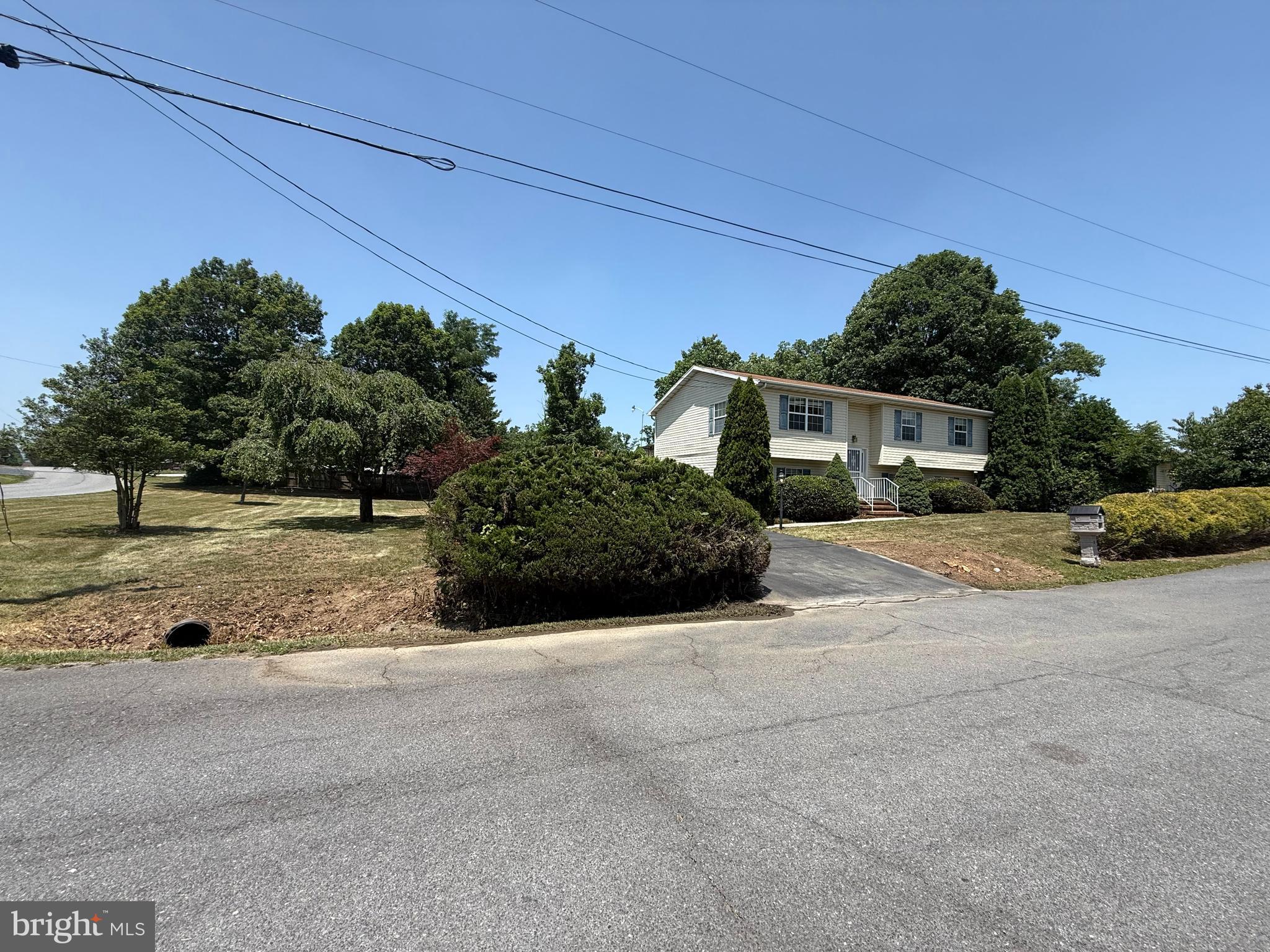 WOODBROOK - Residential