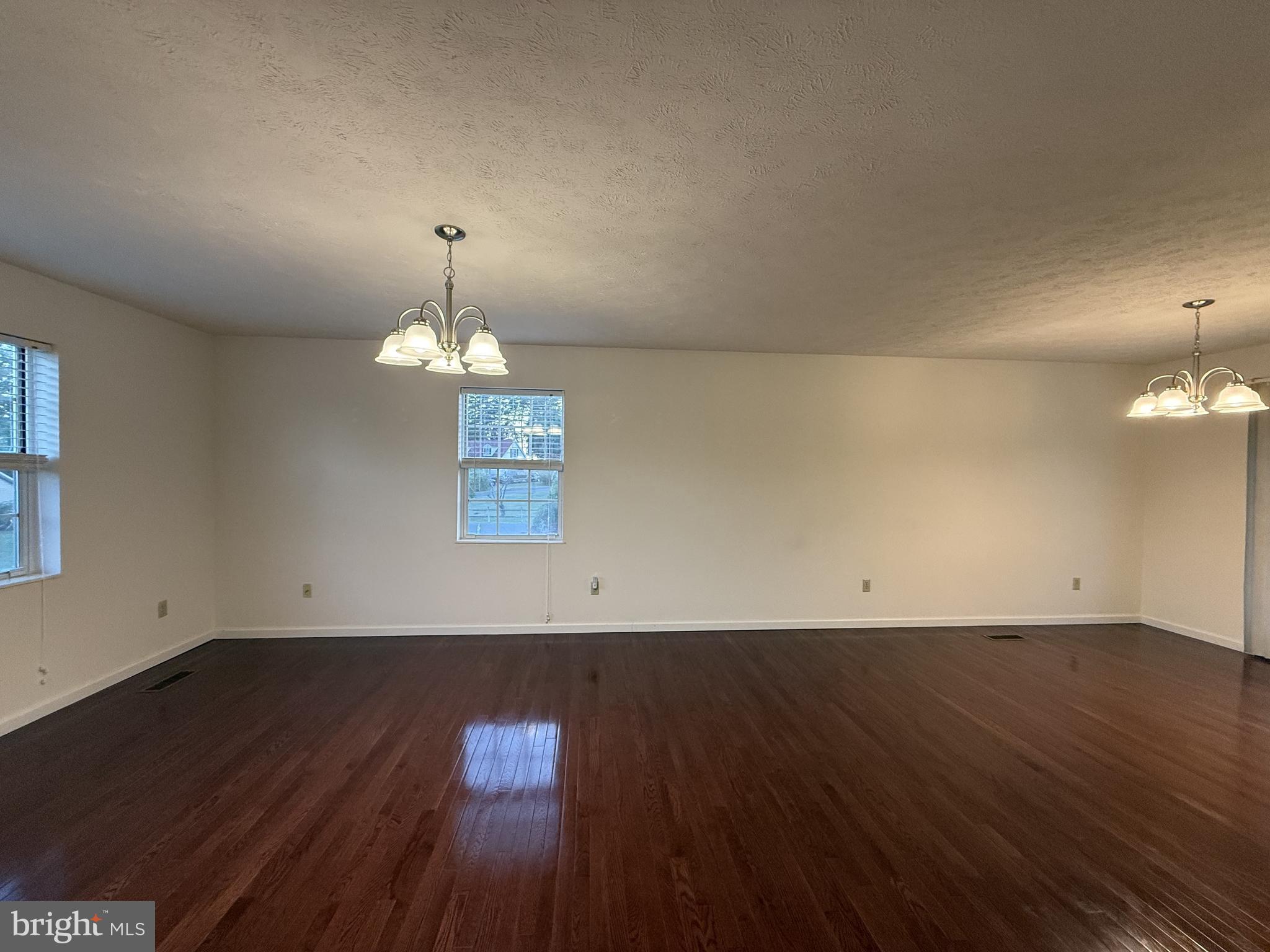 WOODBROOK - Residential