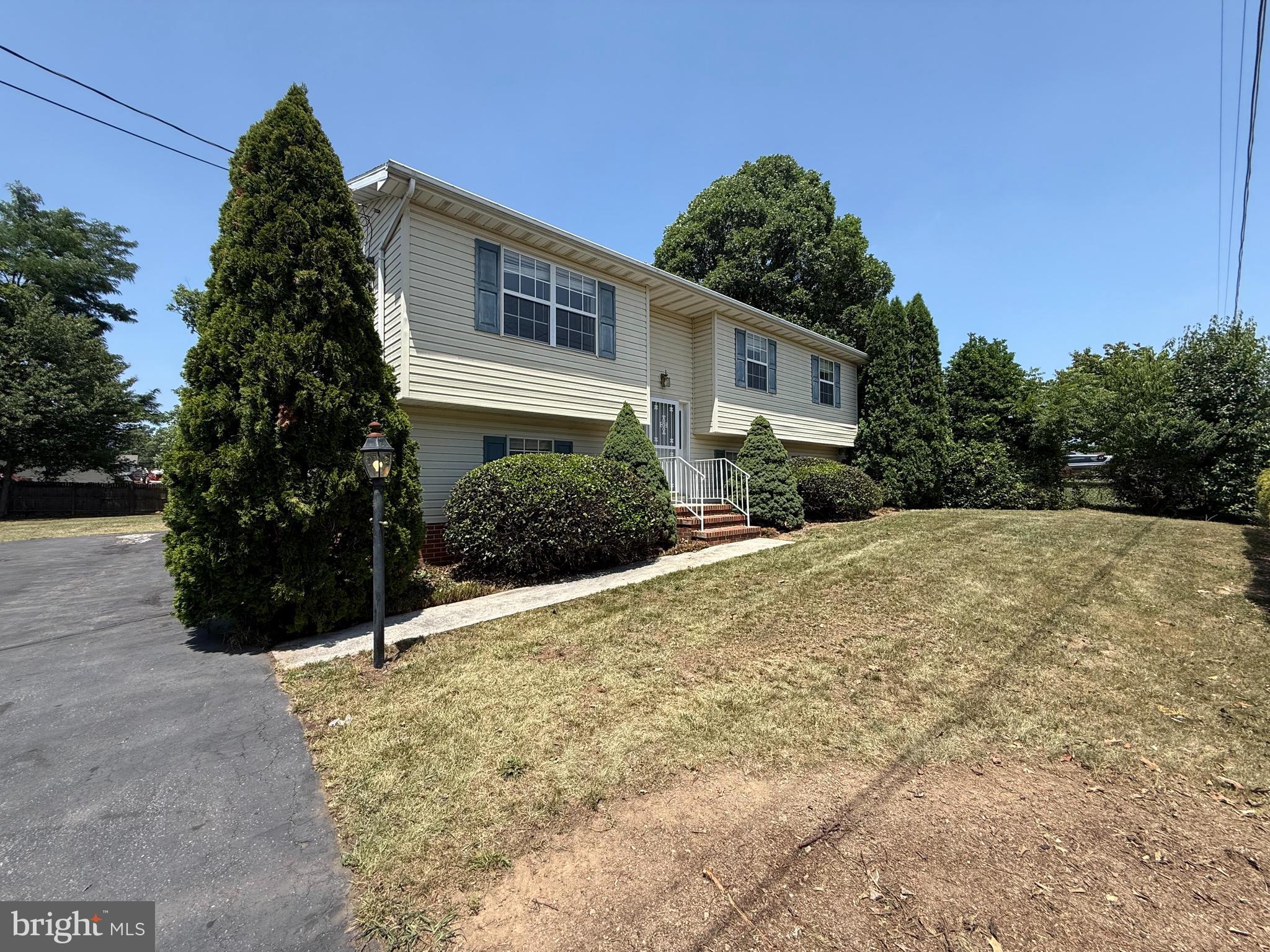 WOODBROOK - Residential