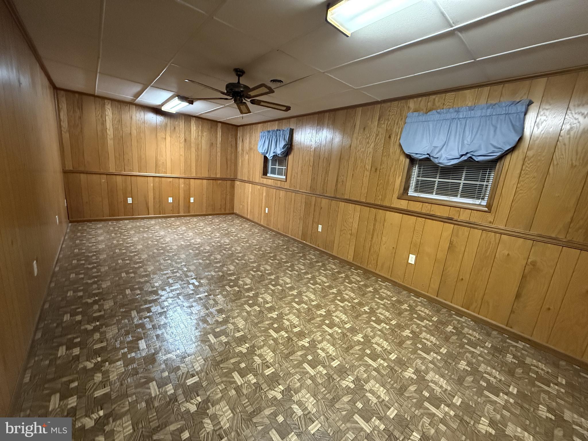 WOODBROOK - Residential
