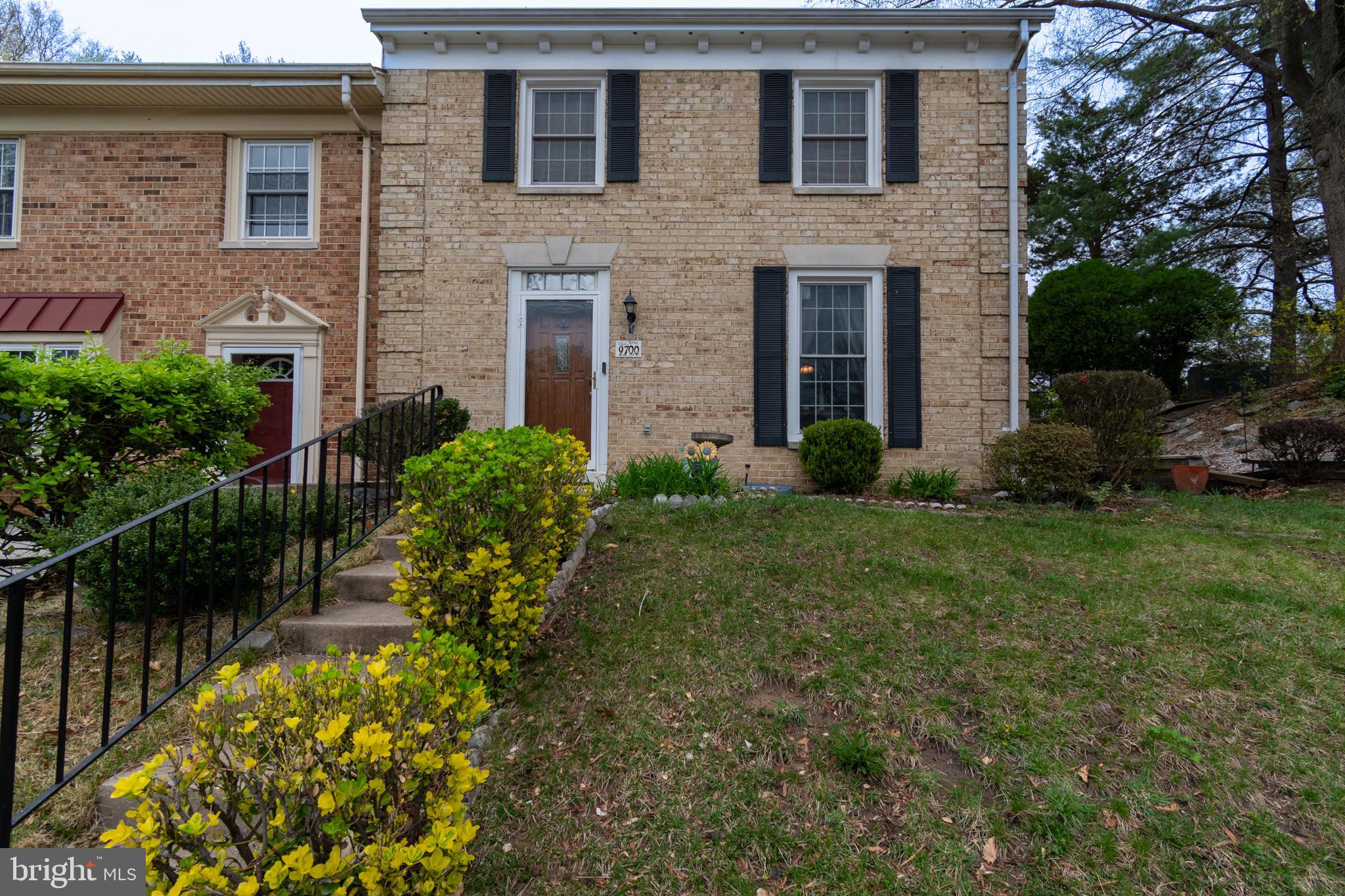 WHISKEY BOTTOM - Residential