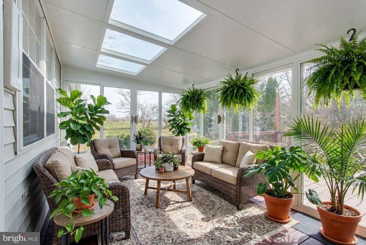 LAKE MEADE - Residential