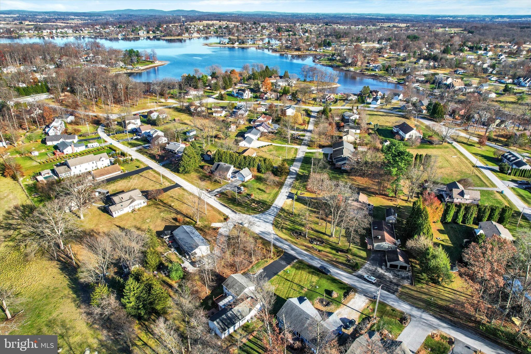 LAKE MEADE - Residential
