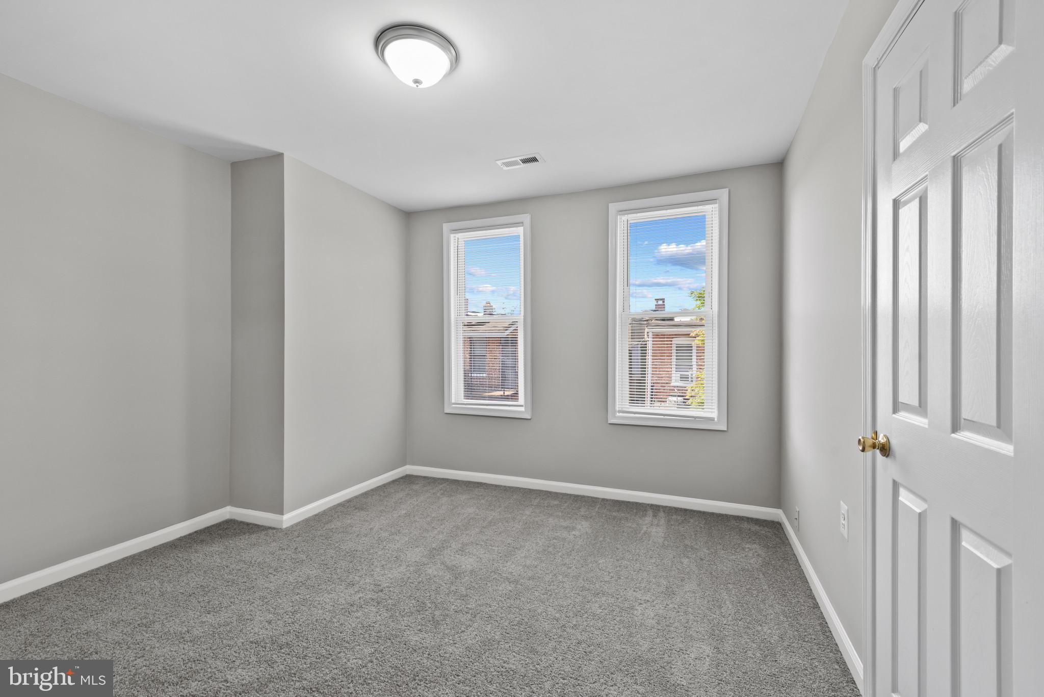 HARWOOD - Residential
