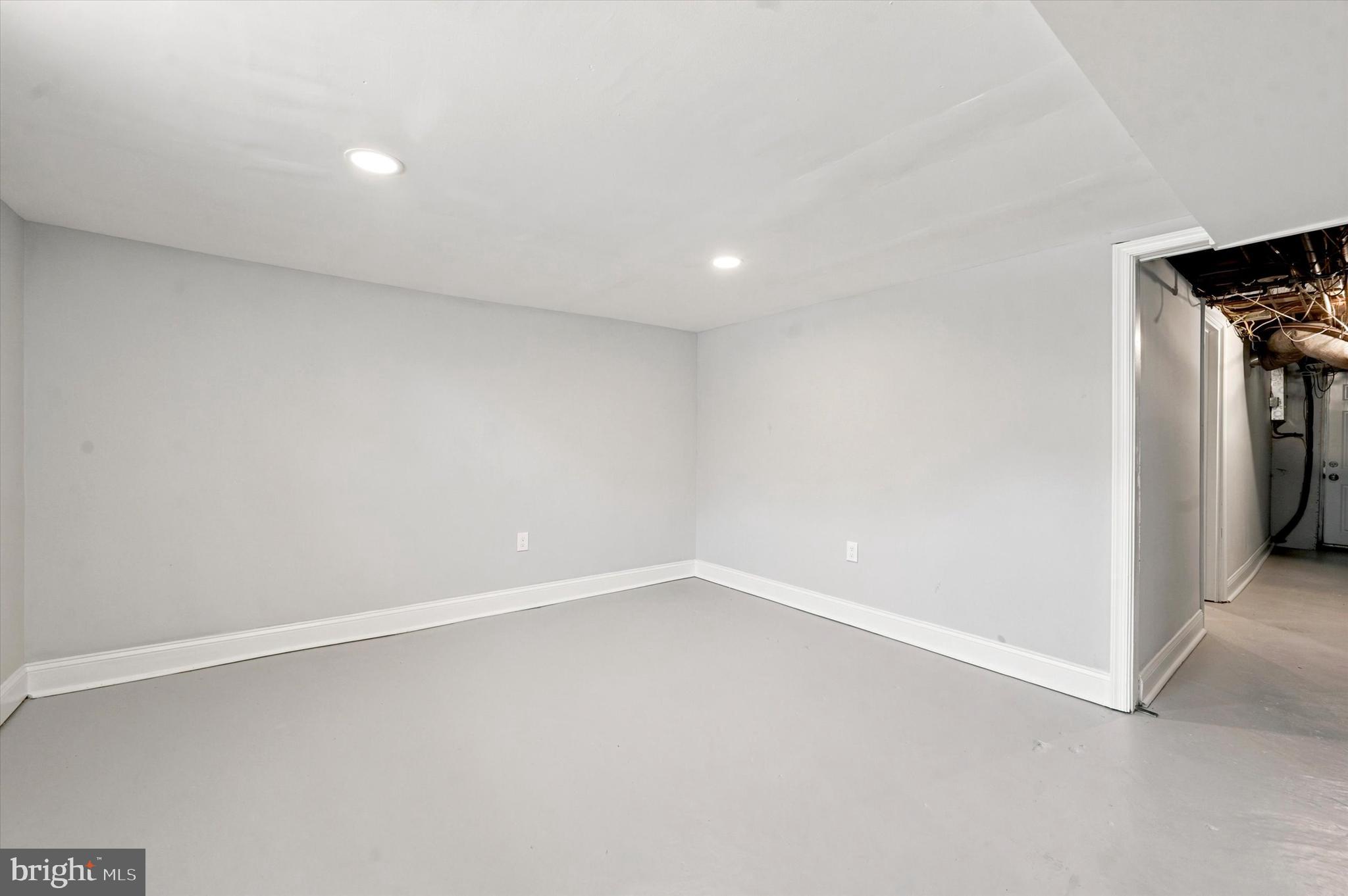 COLLINGDALE - Residential