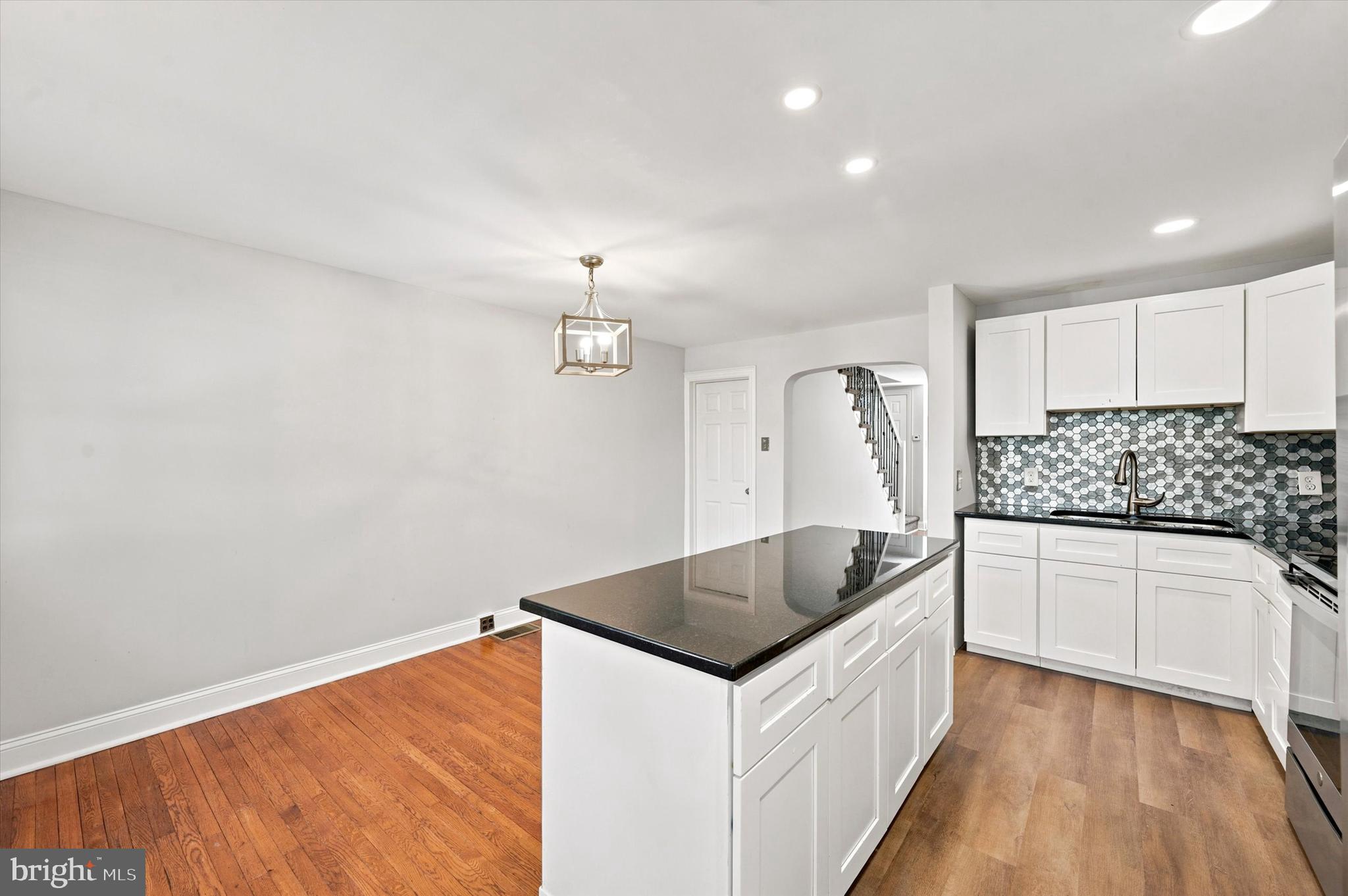 COLLINGDALE - Residential