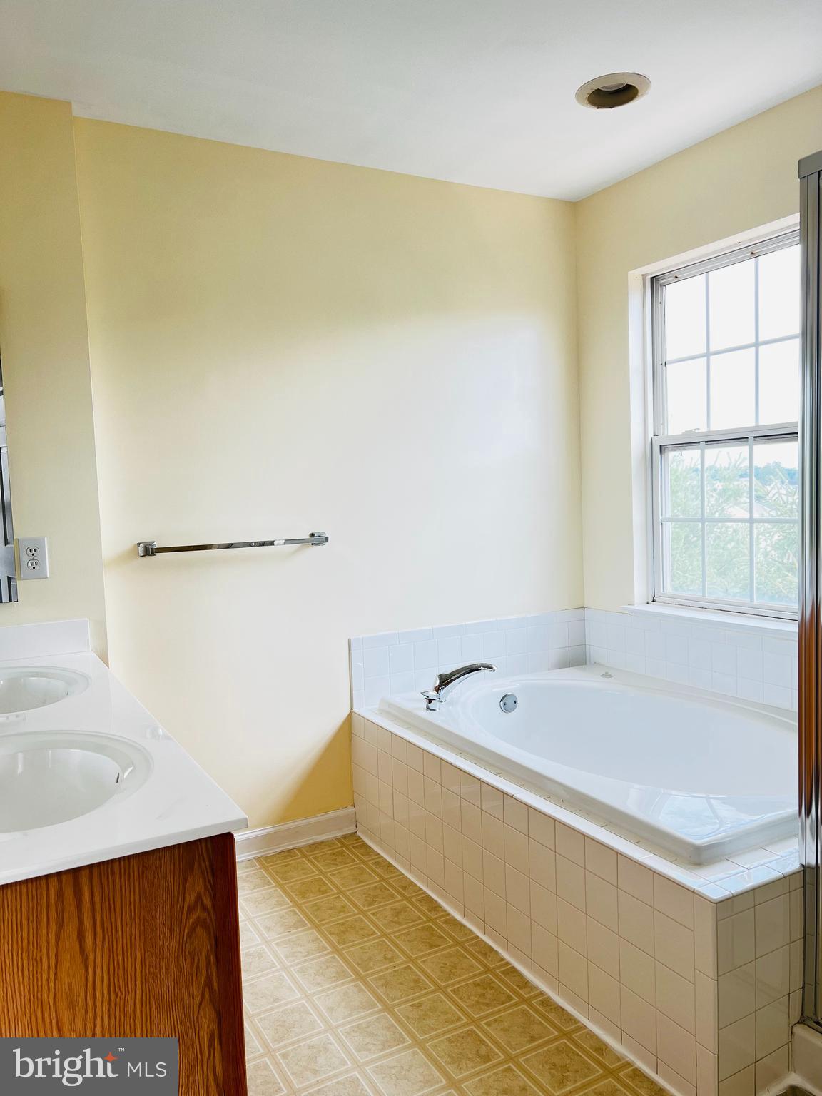 SADSBURY VILLAGE - Residential