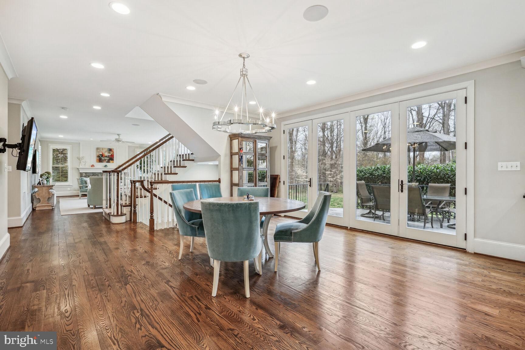 ARLINGWOOD - Residential