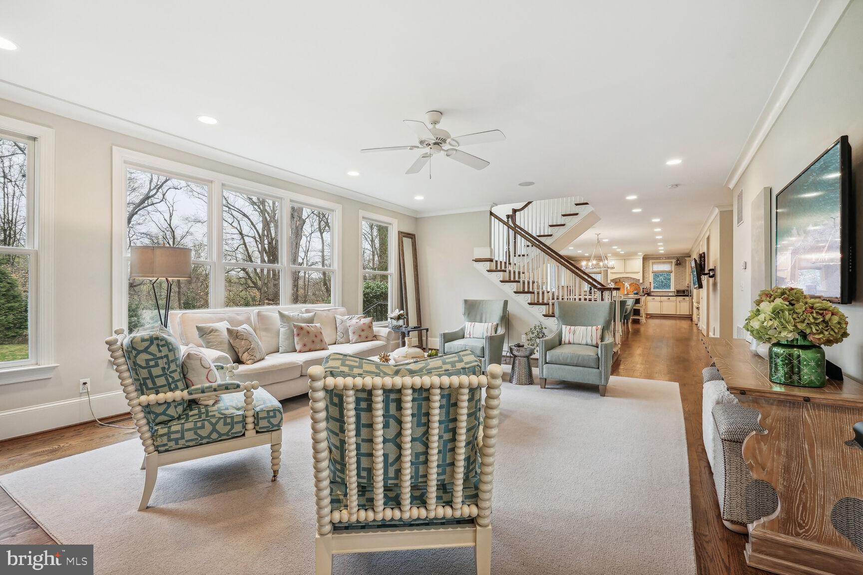 ARLINGWOOD - Residential