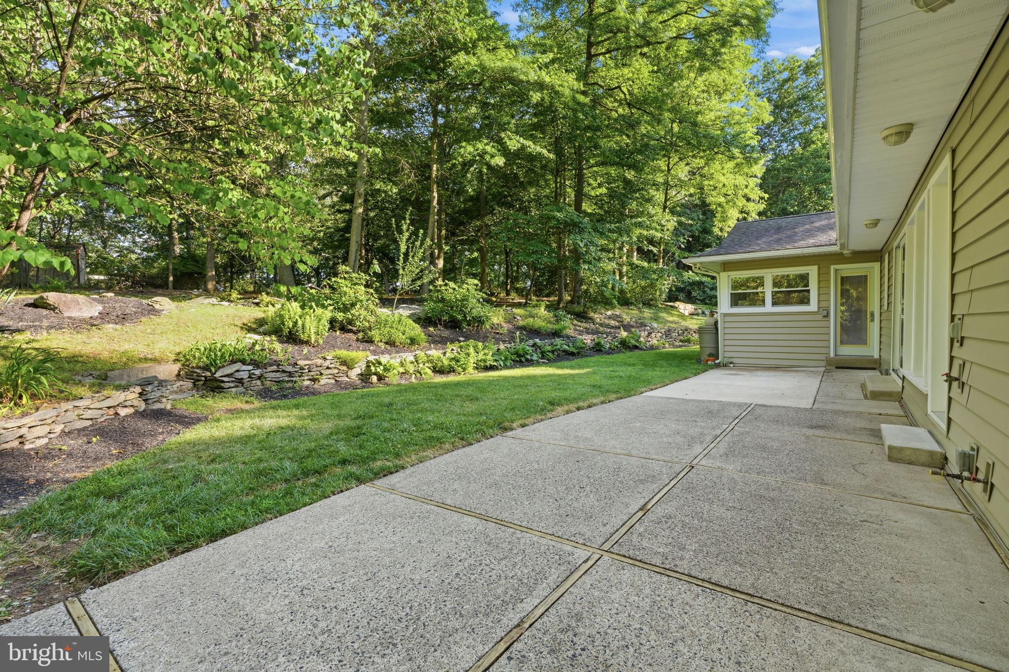 FRAZIER WOODS - Residential
