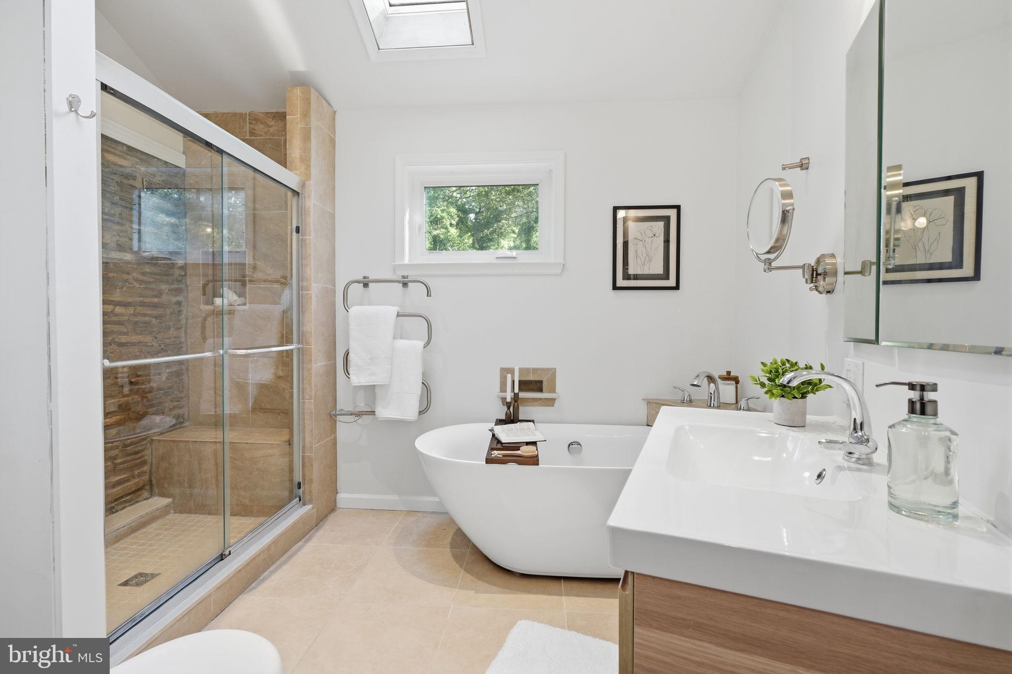 FRAZIER WOODS - Residential