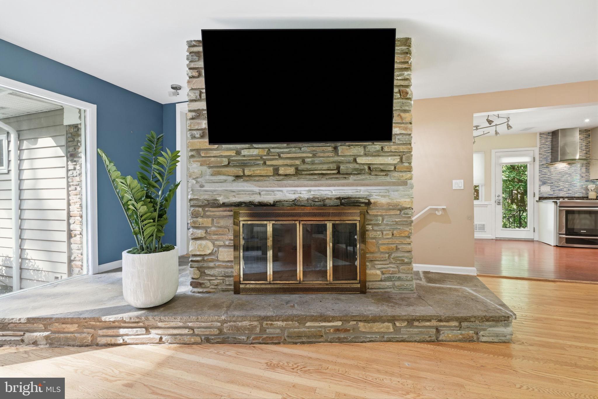 FRAZIER WOODS - Residential