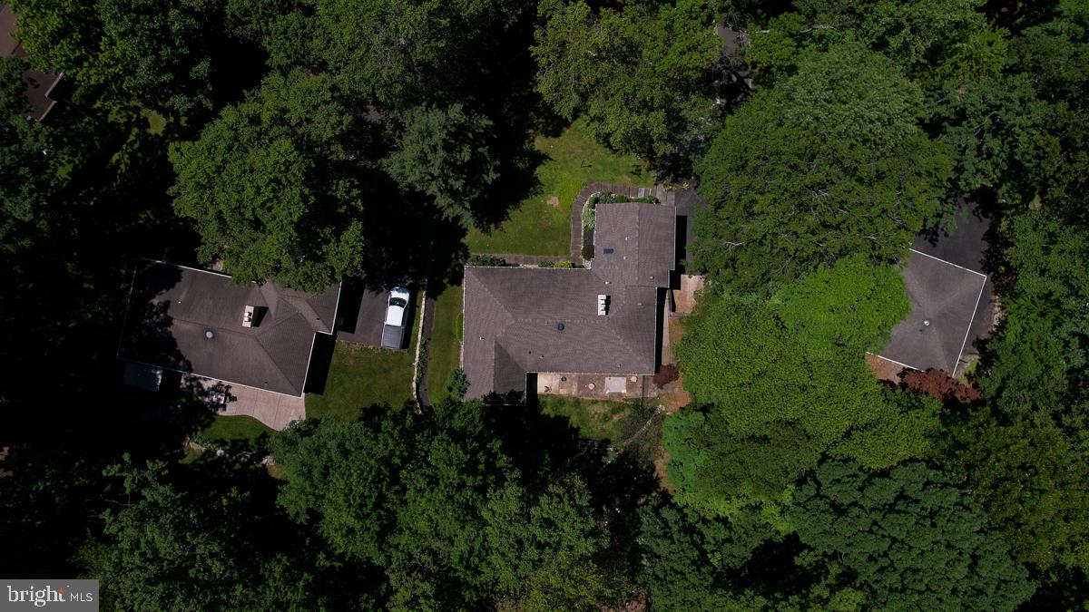 FRAZIER WOODS - Residential