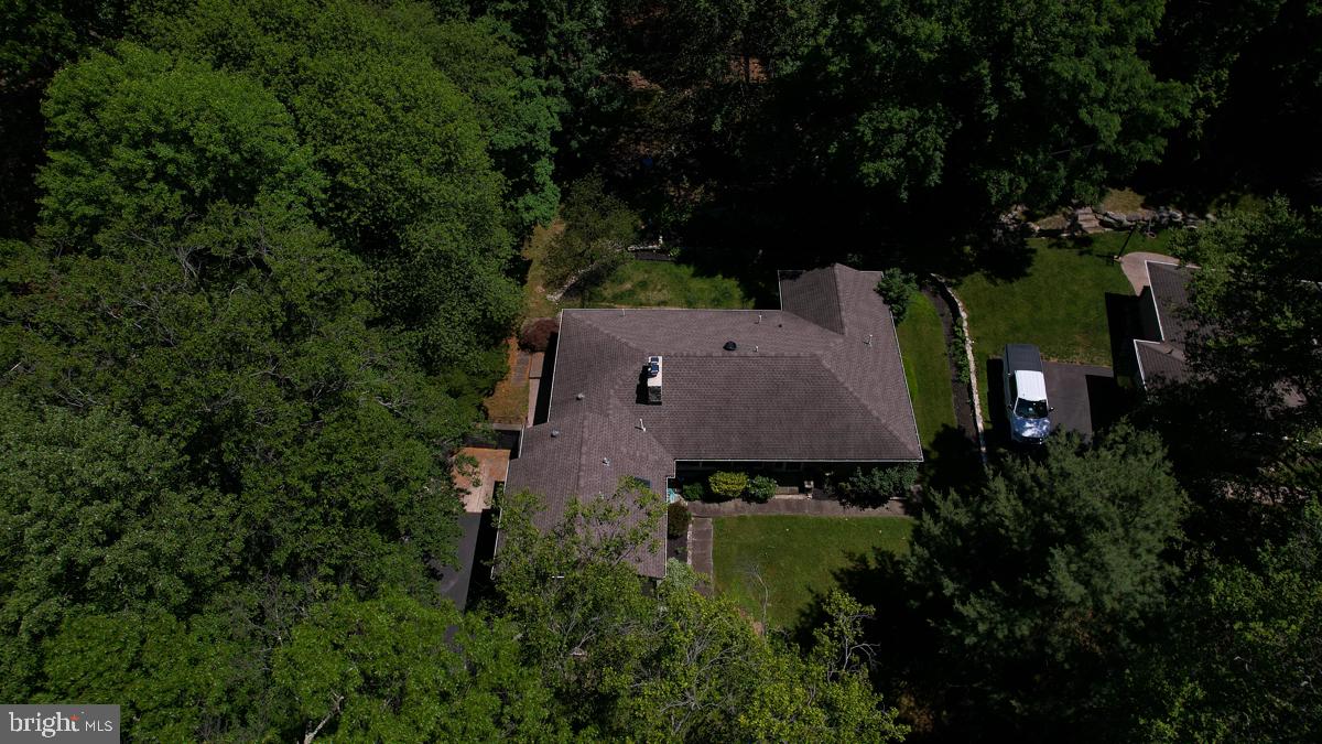 FRAZIER WOODS - Residential