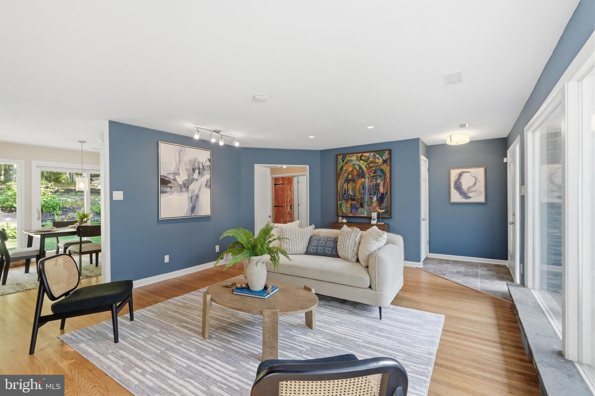 FRAZIER WOODS - Residential