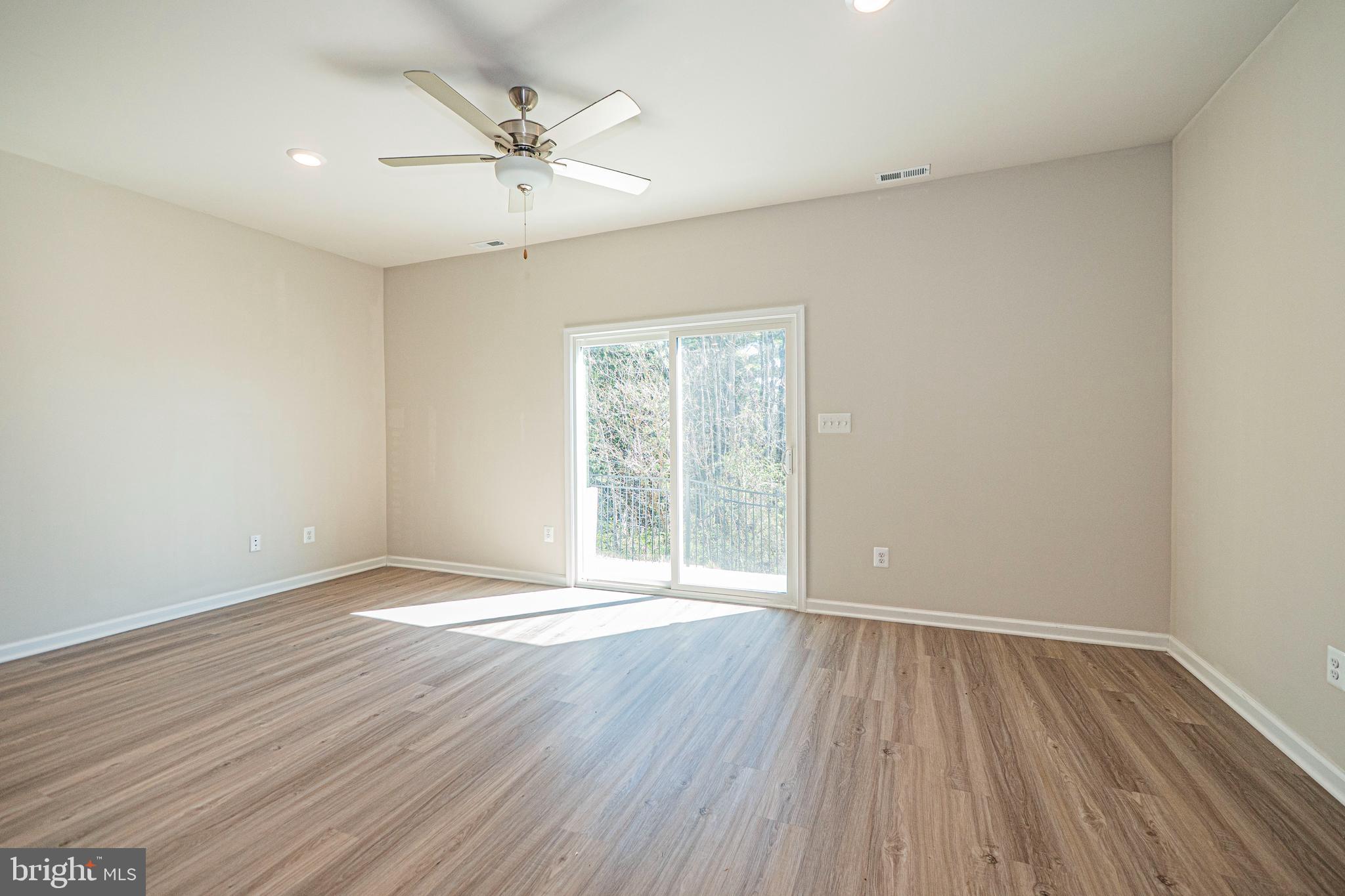 HOMEPLACE AT RIVERSIDE - Residential