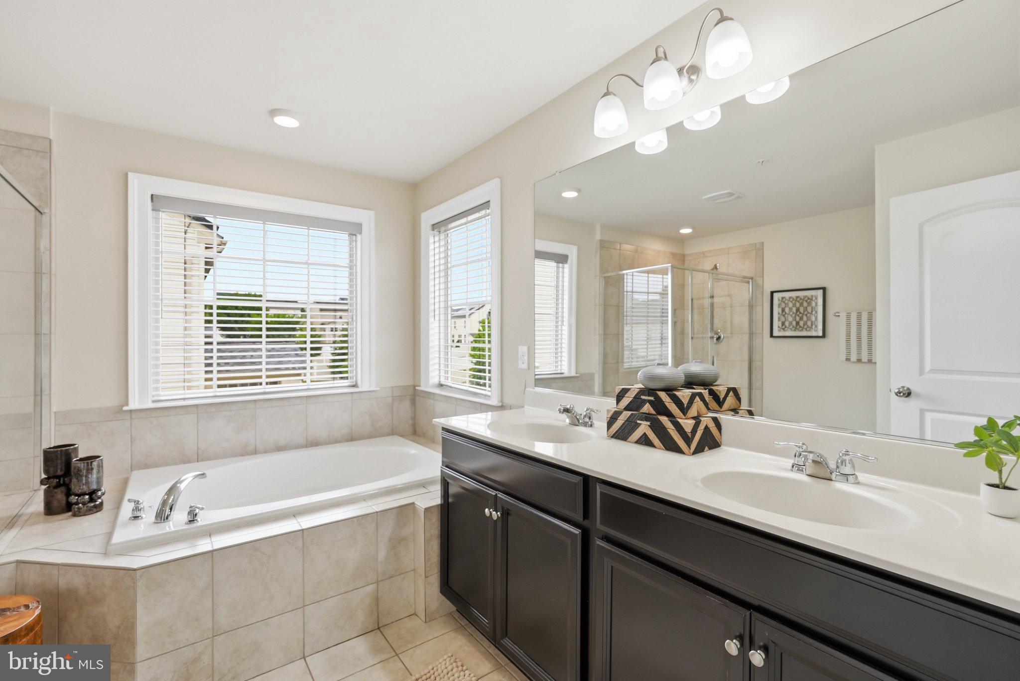 GLENARDEN - Residential